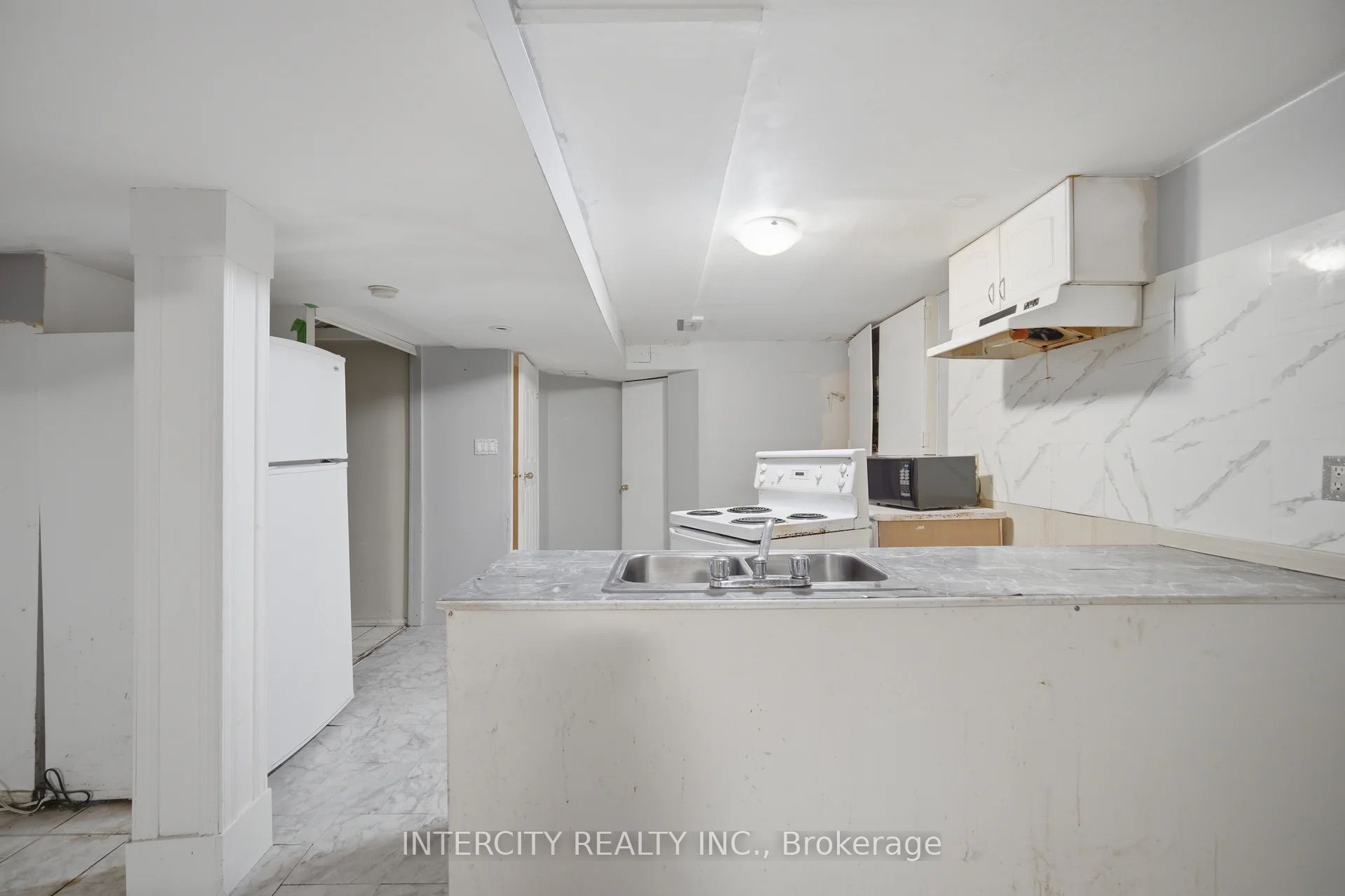42 Mosley Crescent Property Photo 39