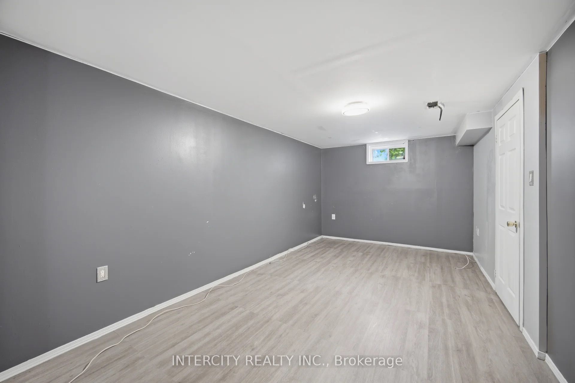 42 Mosley Crescent Property Photo 40