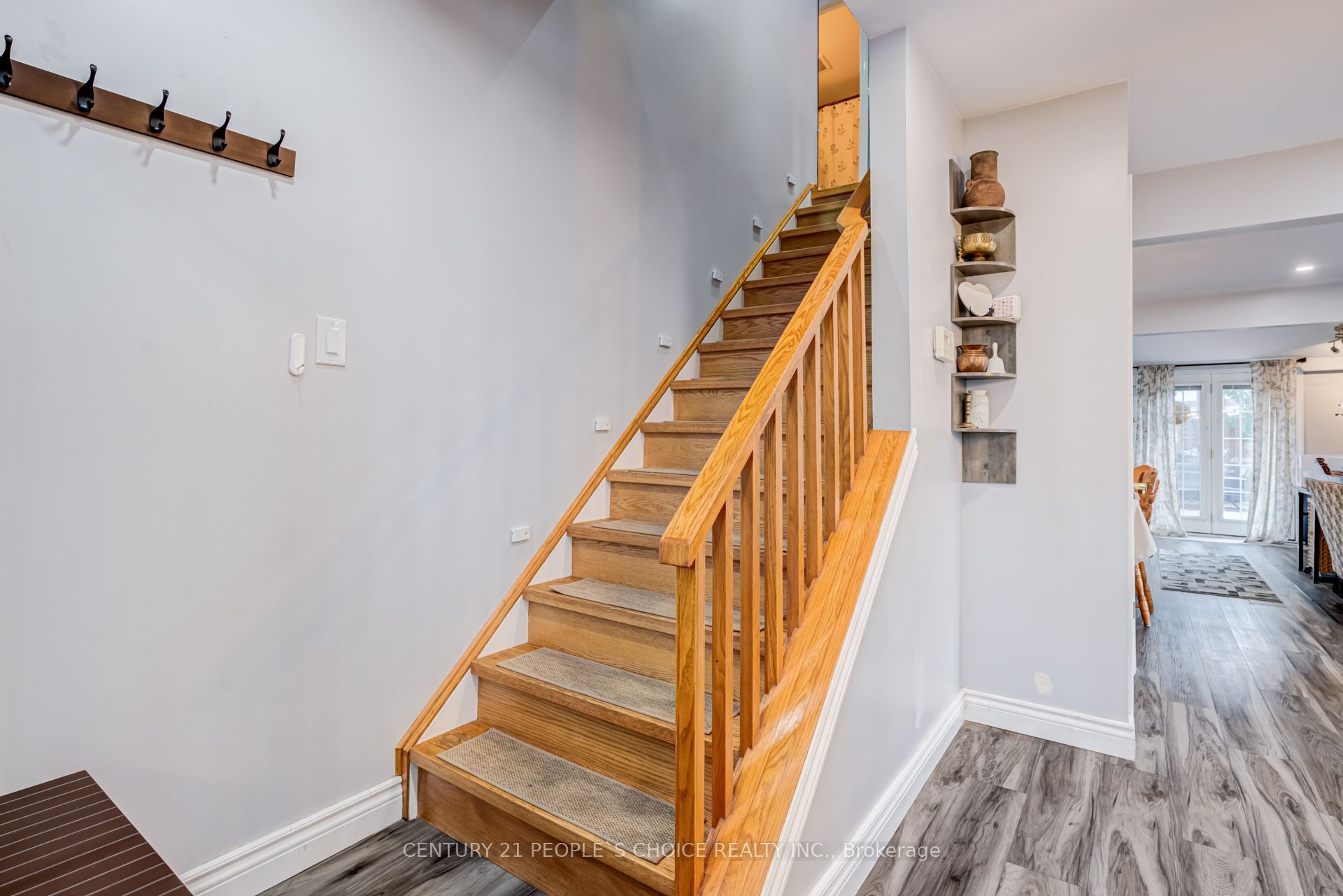 13 Jeffrey Street Property Photo 19