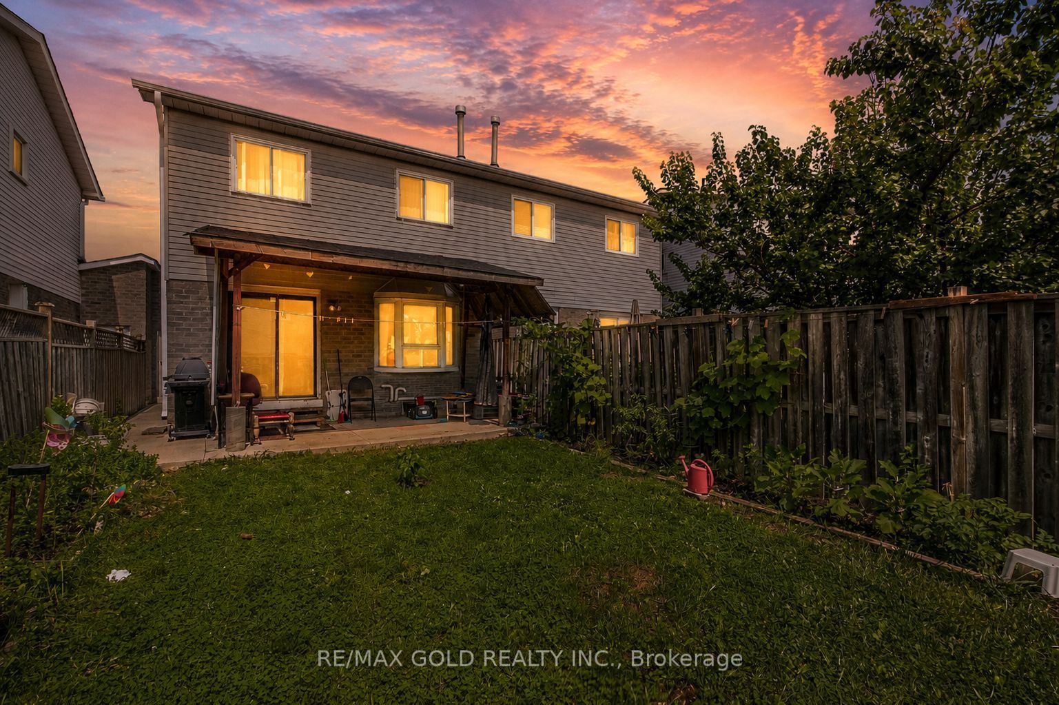 10 Elmstead Court Property Photo 16