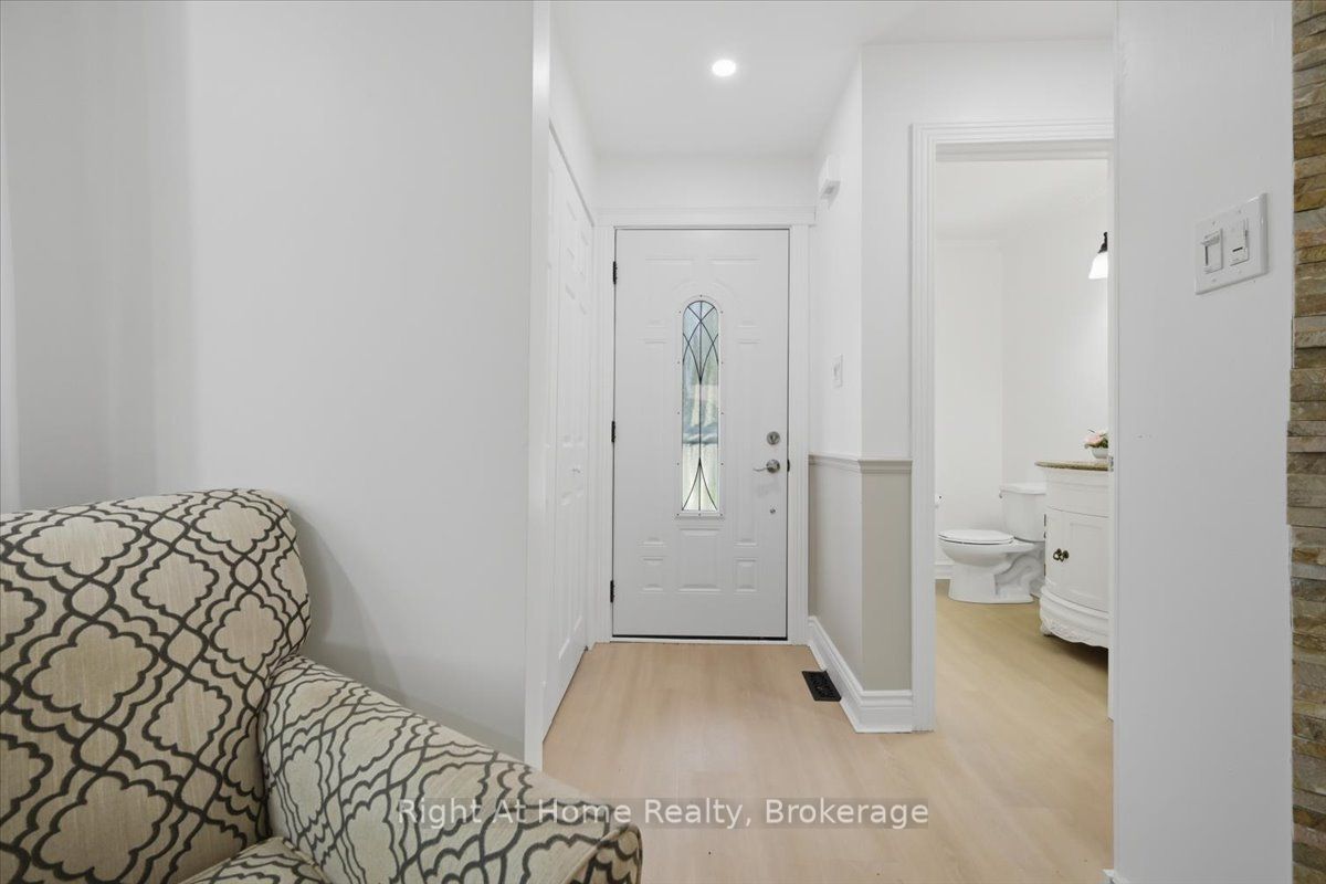 2256 Munns Avenue Property Photo 4