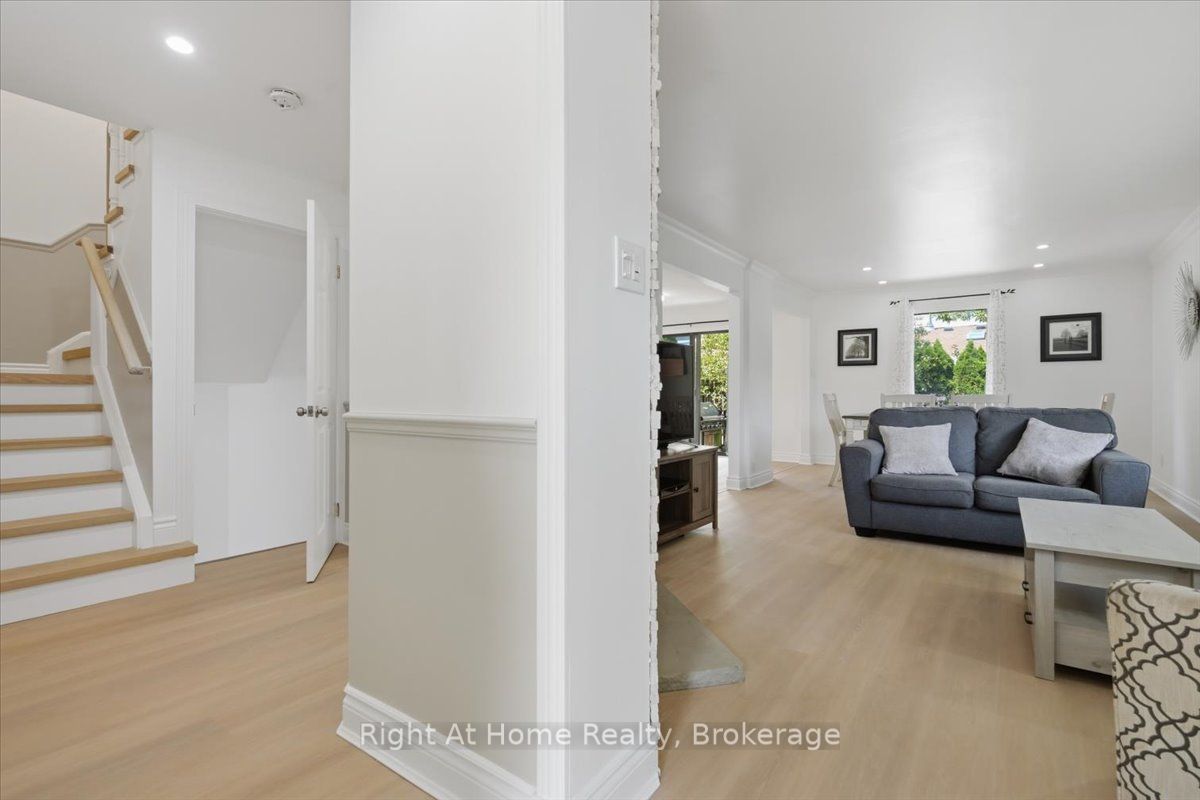 2256 Munns Avenue Property Photo 5