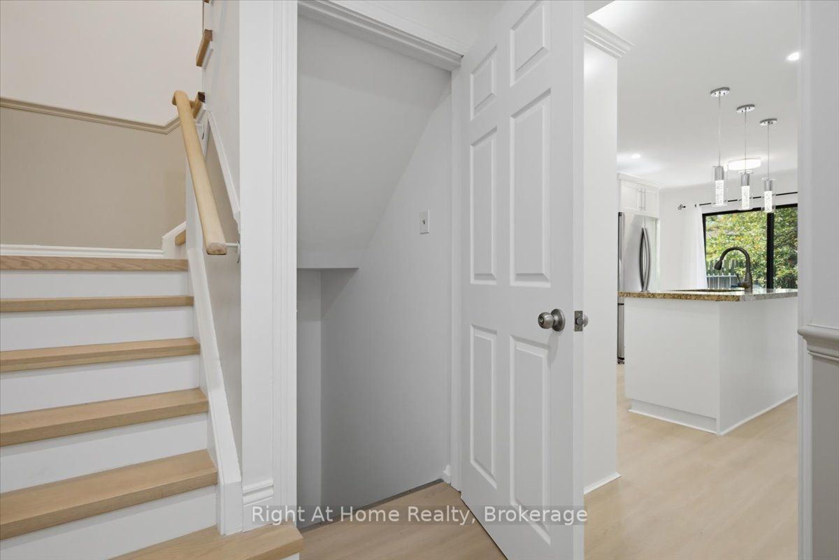 2256 Munns Avenue Property Photo 6