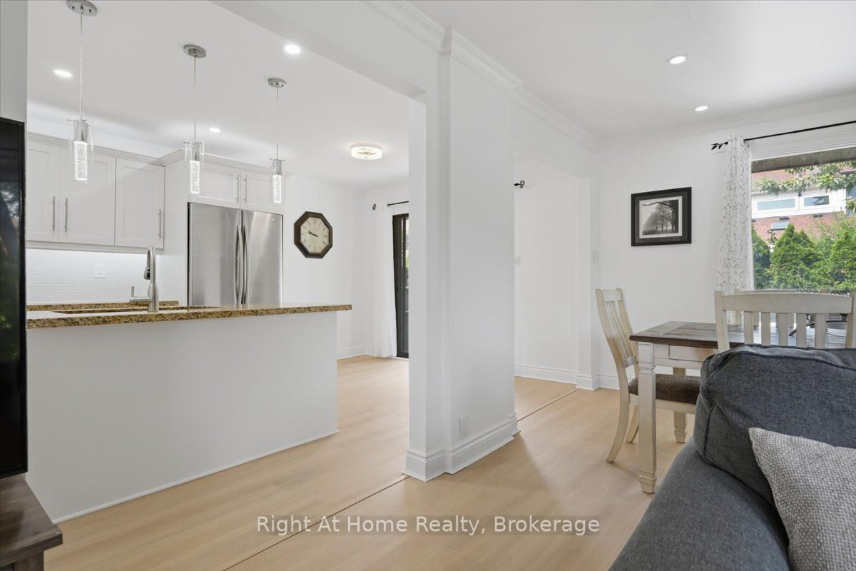 2256 Munns Avenue Property Photo 12
