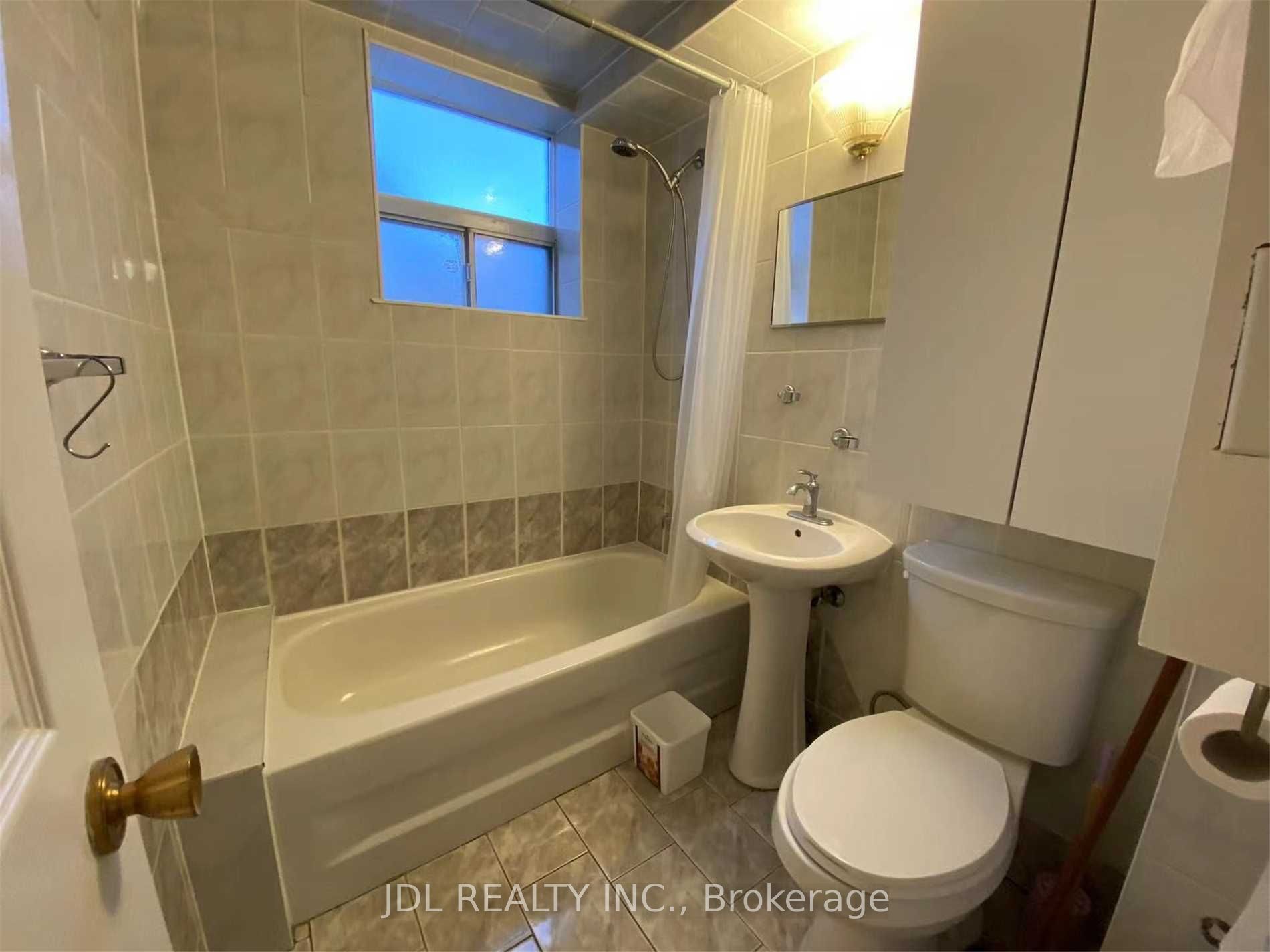 857 Westlock Road Lower Property Photo 6