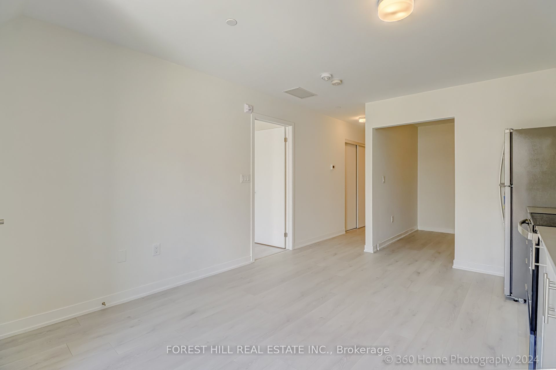 3401 Ridgeway Drive 305 Property Photo 13