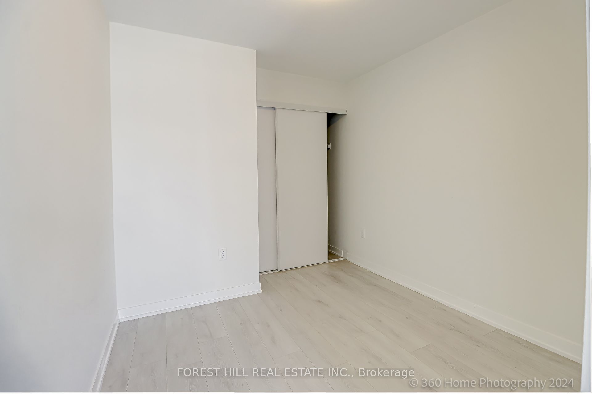 3401 Ridgeway Drive 305 Property Photo 15