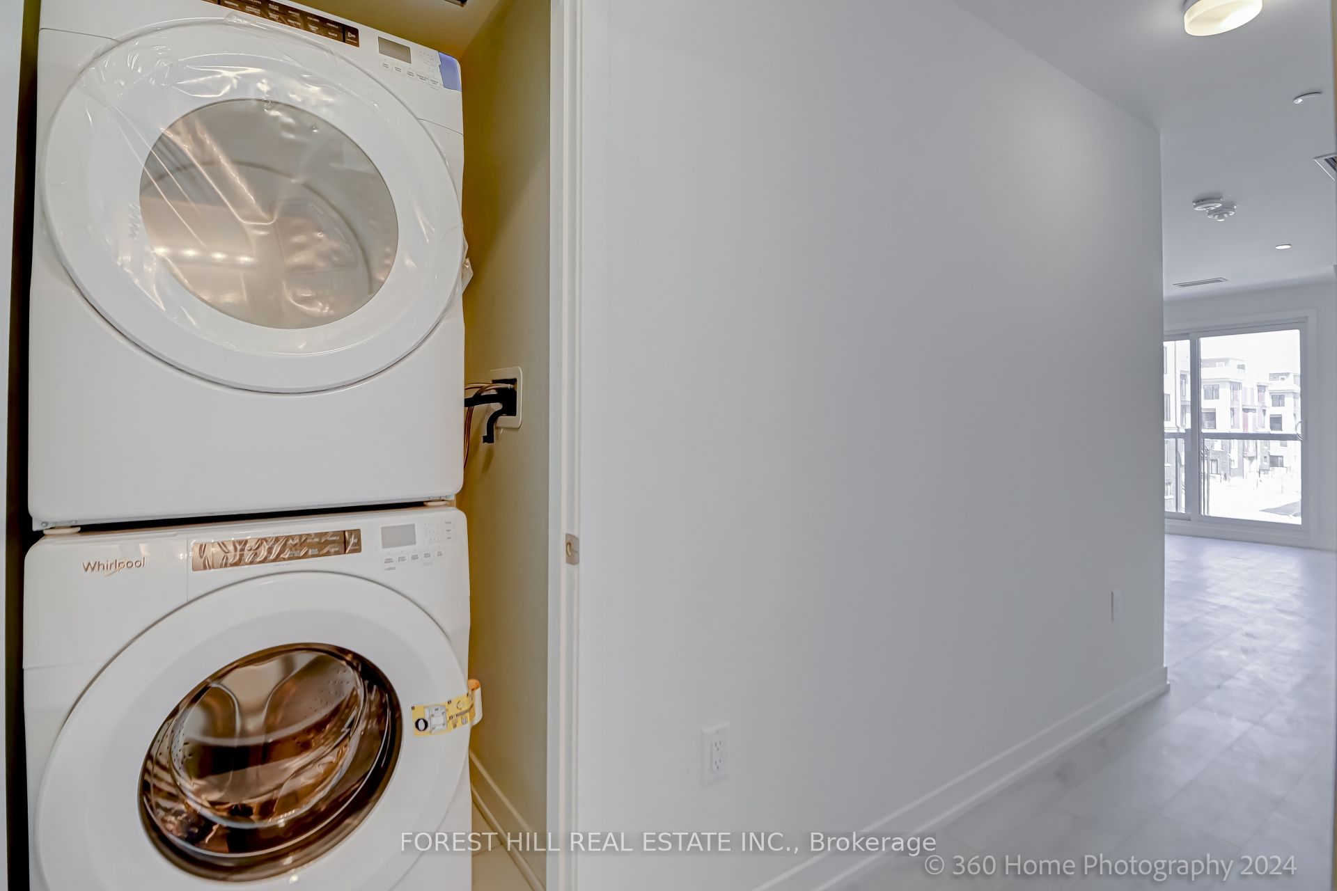3401 Ridgeway Drive 305 Property Photo 22