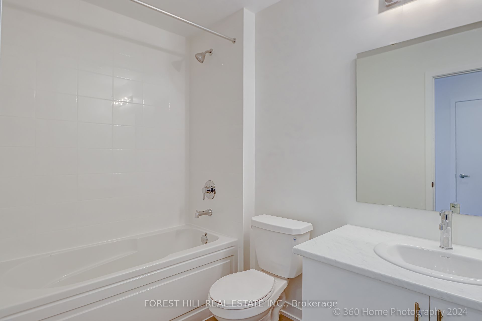 3401 Ridgeway Drive 305 Property Photo 24