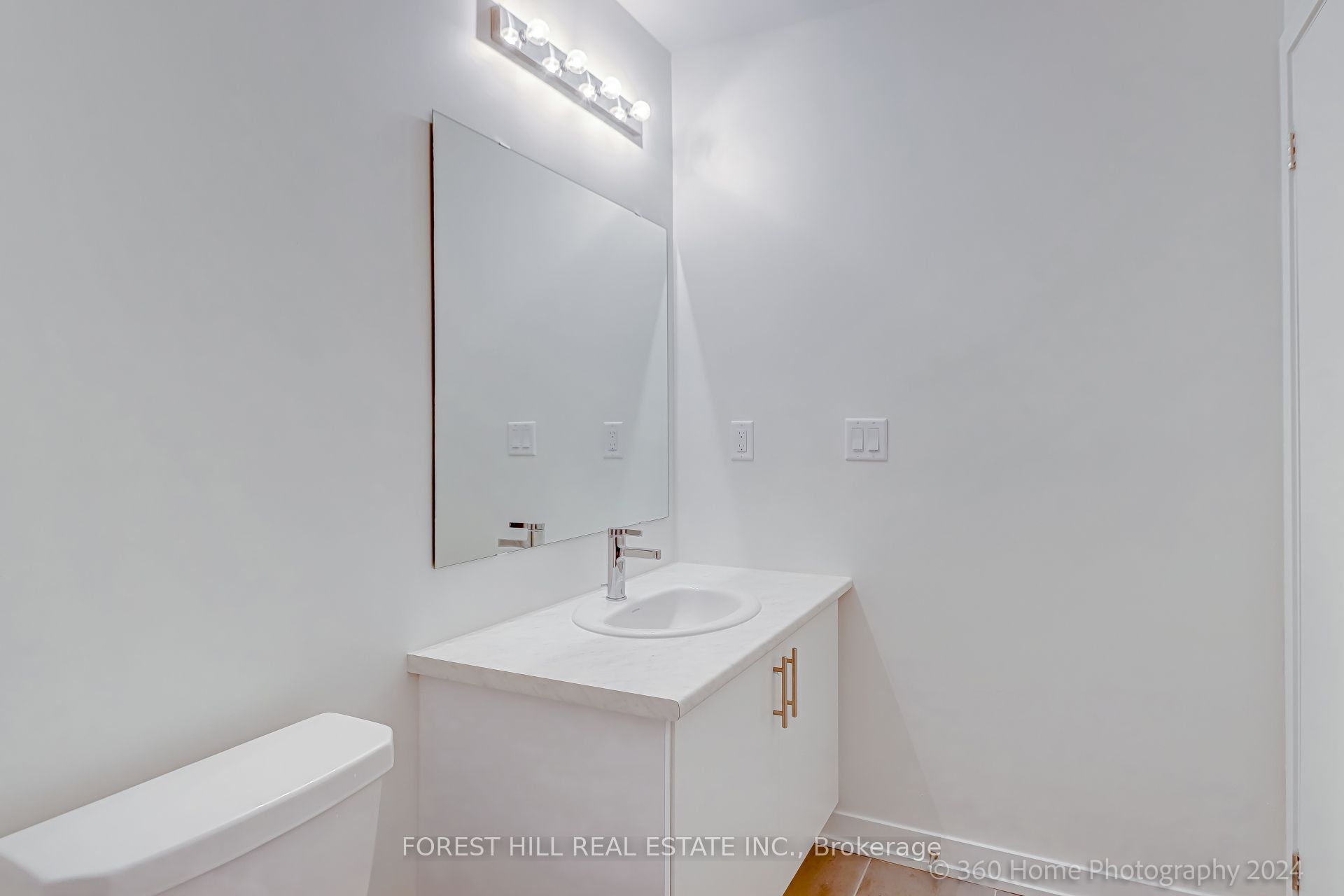 3401 Ridgeway Drive 305 Property Photo 25