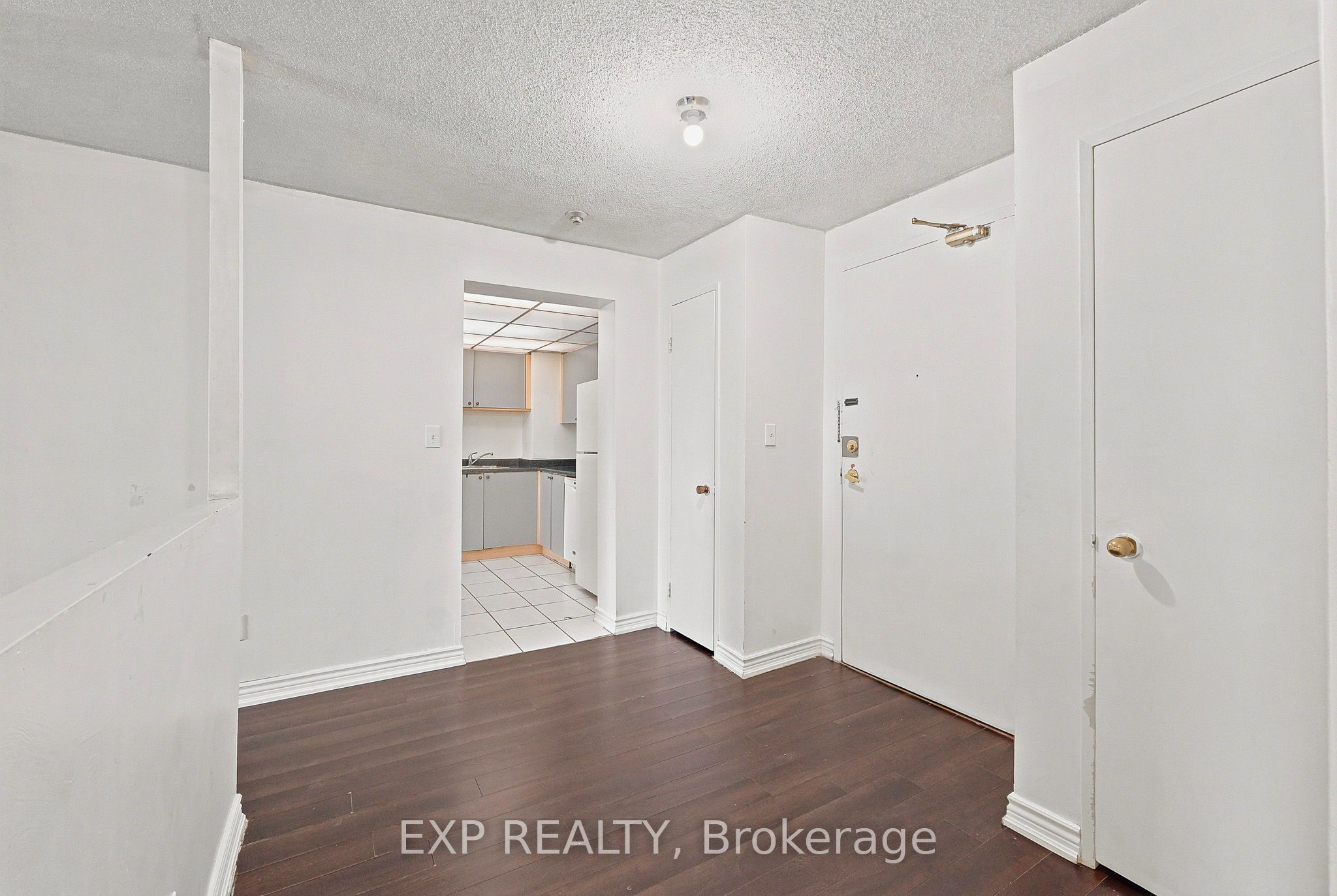 155 Hillcrest Avenue 1114 Property Photo 7