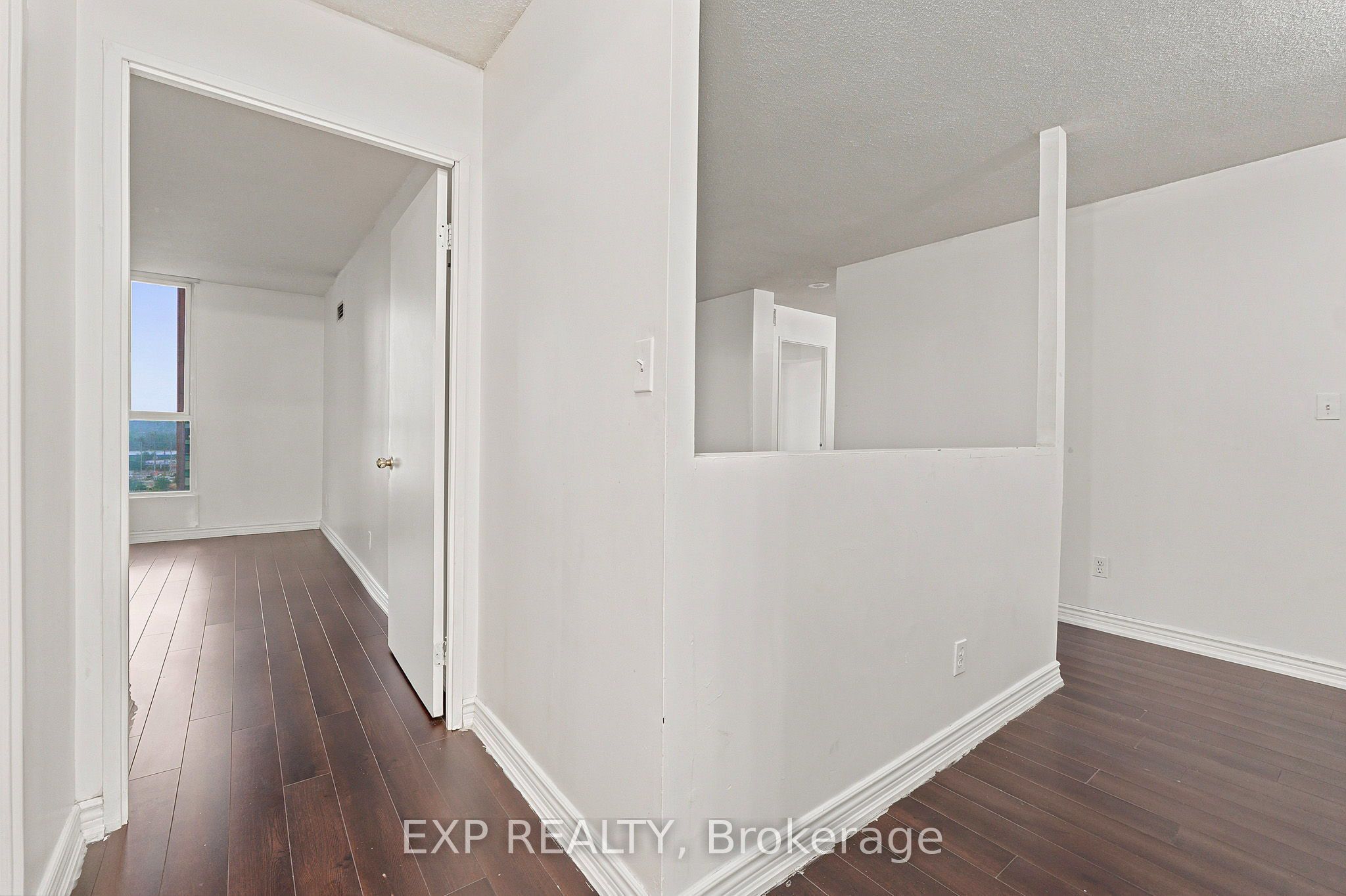 155 Hillcrest Avenue 1114 Property Photo 27