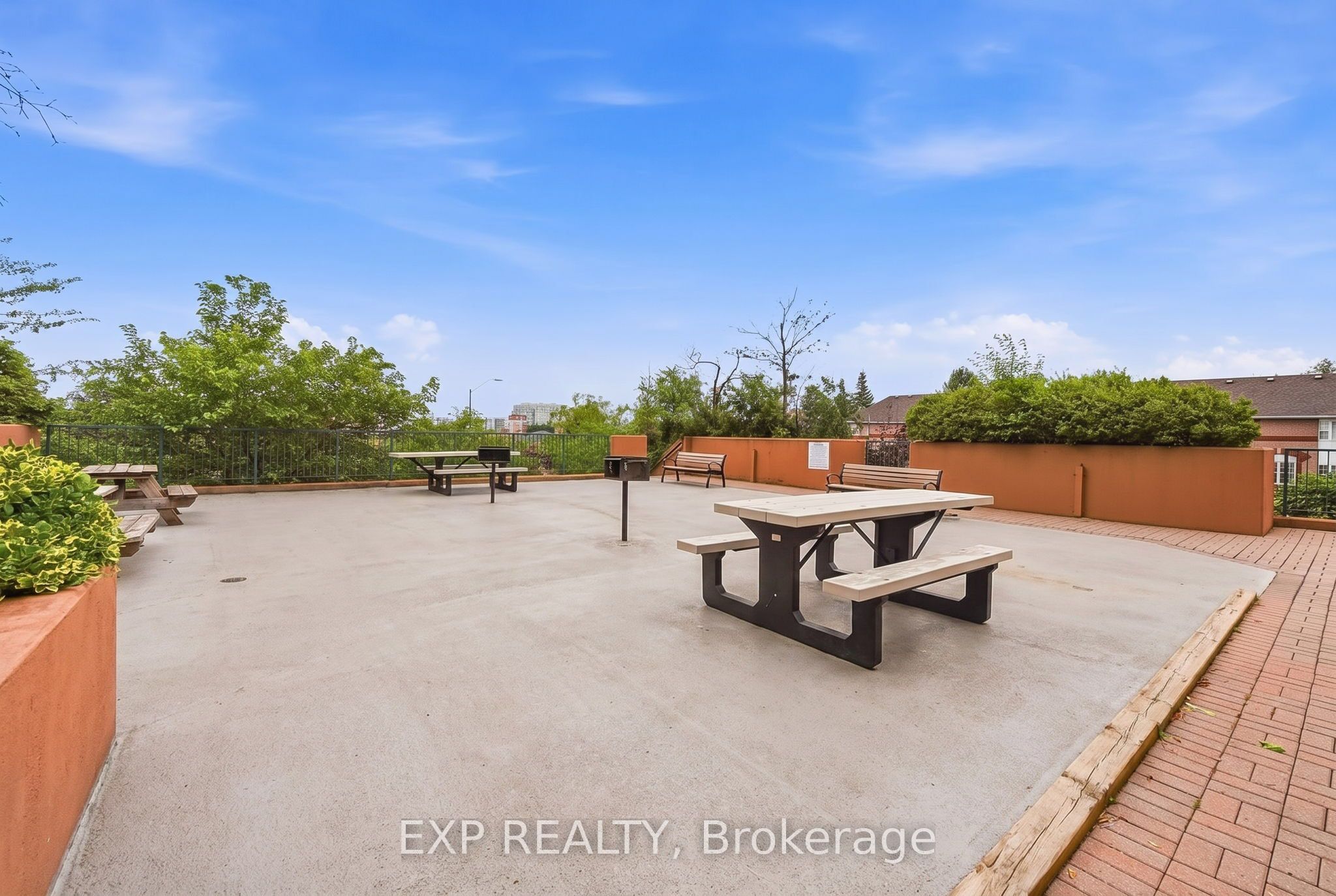155 Hillcrest Avenue 1114 Property Photo 40
