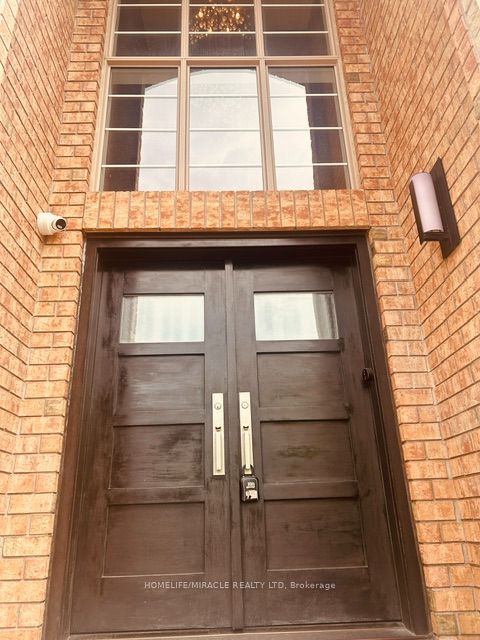 3 Lindyfalls Drive Upper Level Property Photo 15