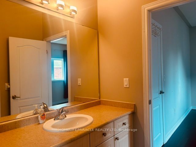 3 Lindyfalls Drive Upper Level Property Photo 41