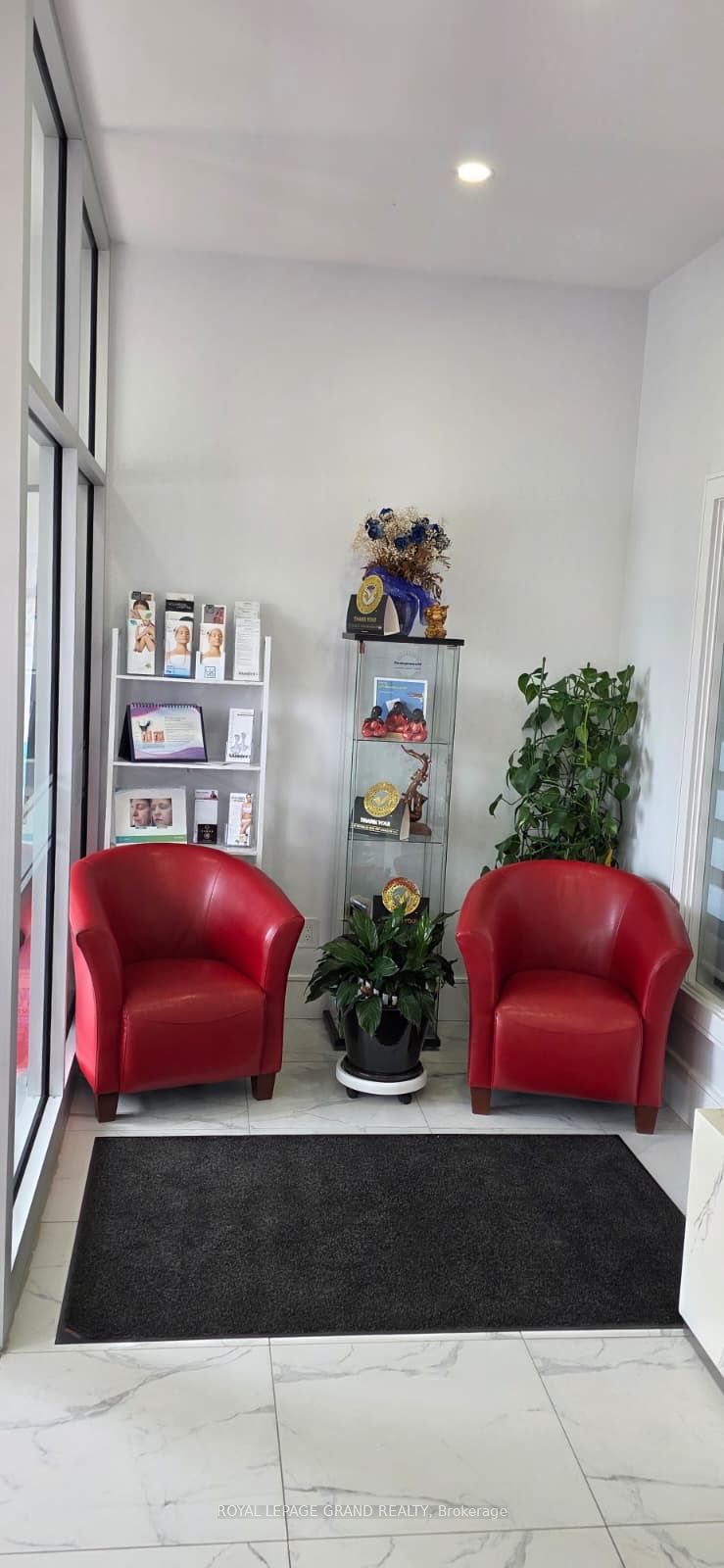 30 Melanie Drive 6 Property Photo 14