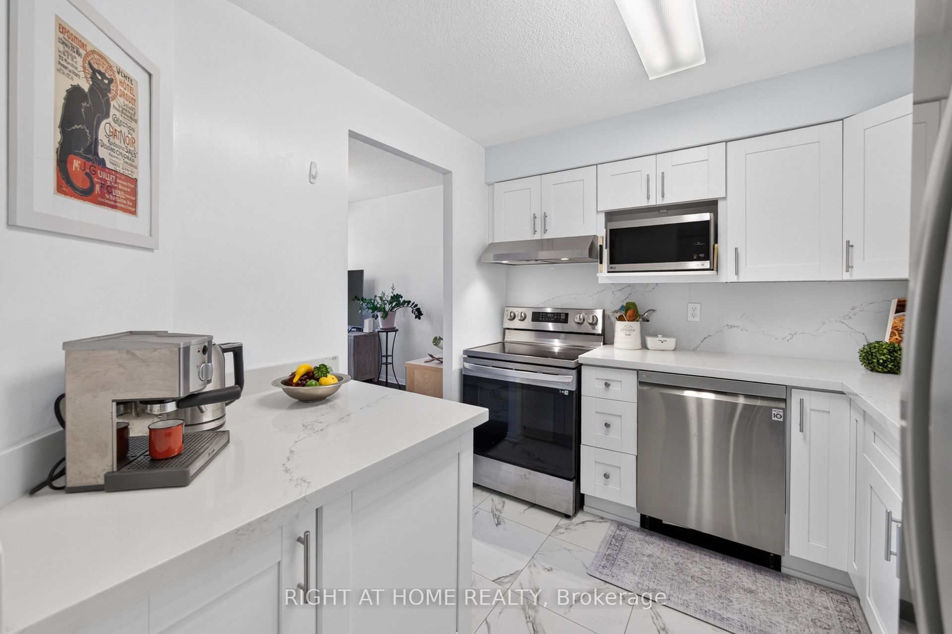 32 Tannery Street 607 Property Photo 16