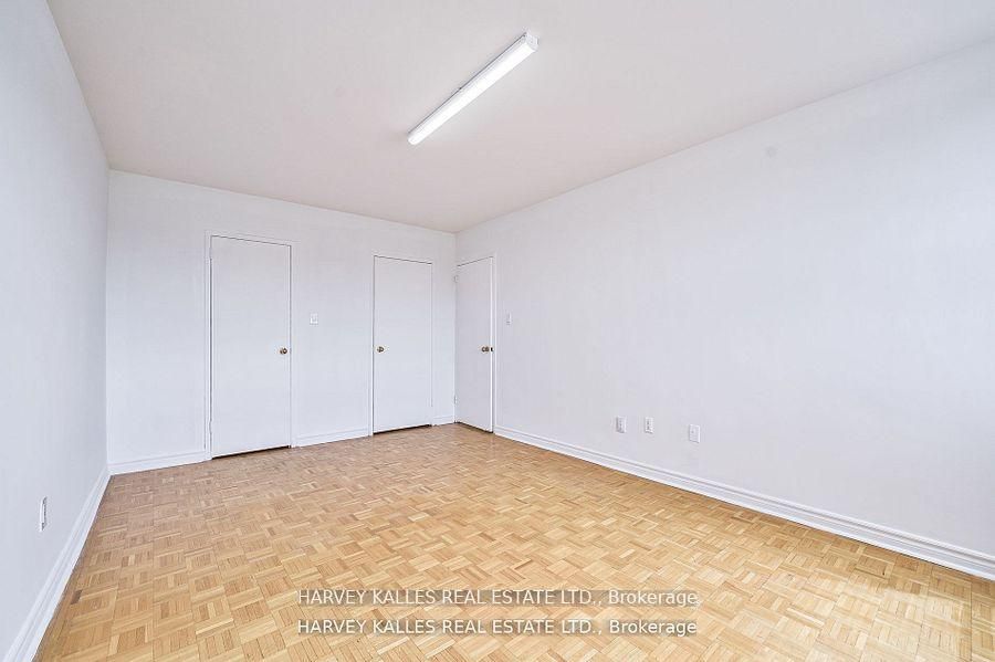 2000 Sheppard Avenue W 505 Property Photo 20