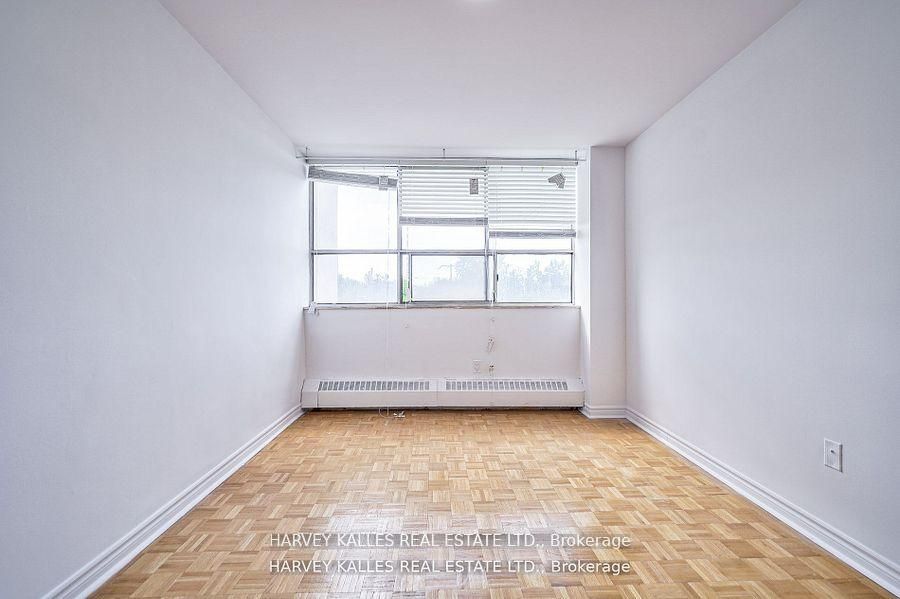 2000 Sheppard Avenue W 505 Property Photo 22