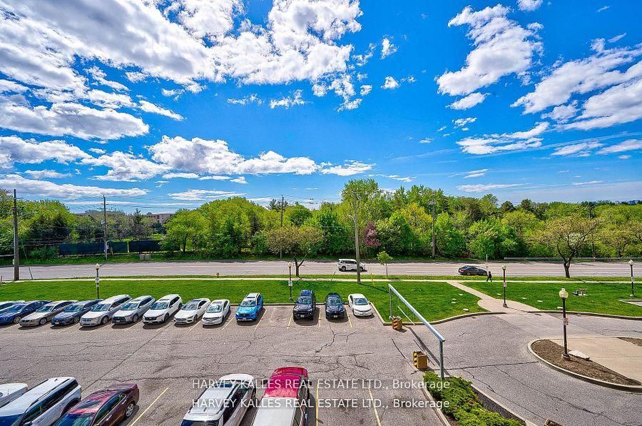 2000 Sheppard Avenue W 505 Property Photo 32