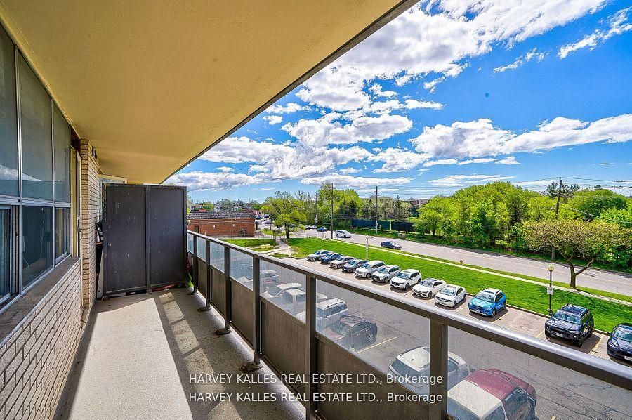 2000 Sheppard Avenue W 505 Property Photo 33