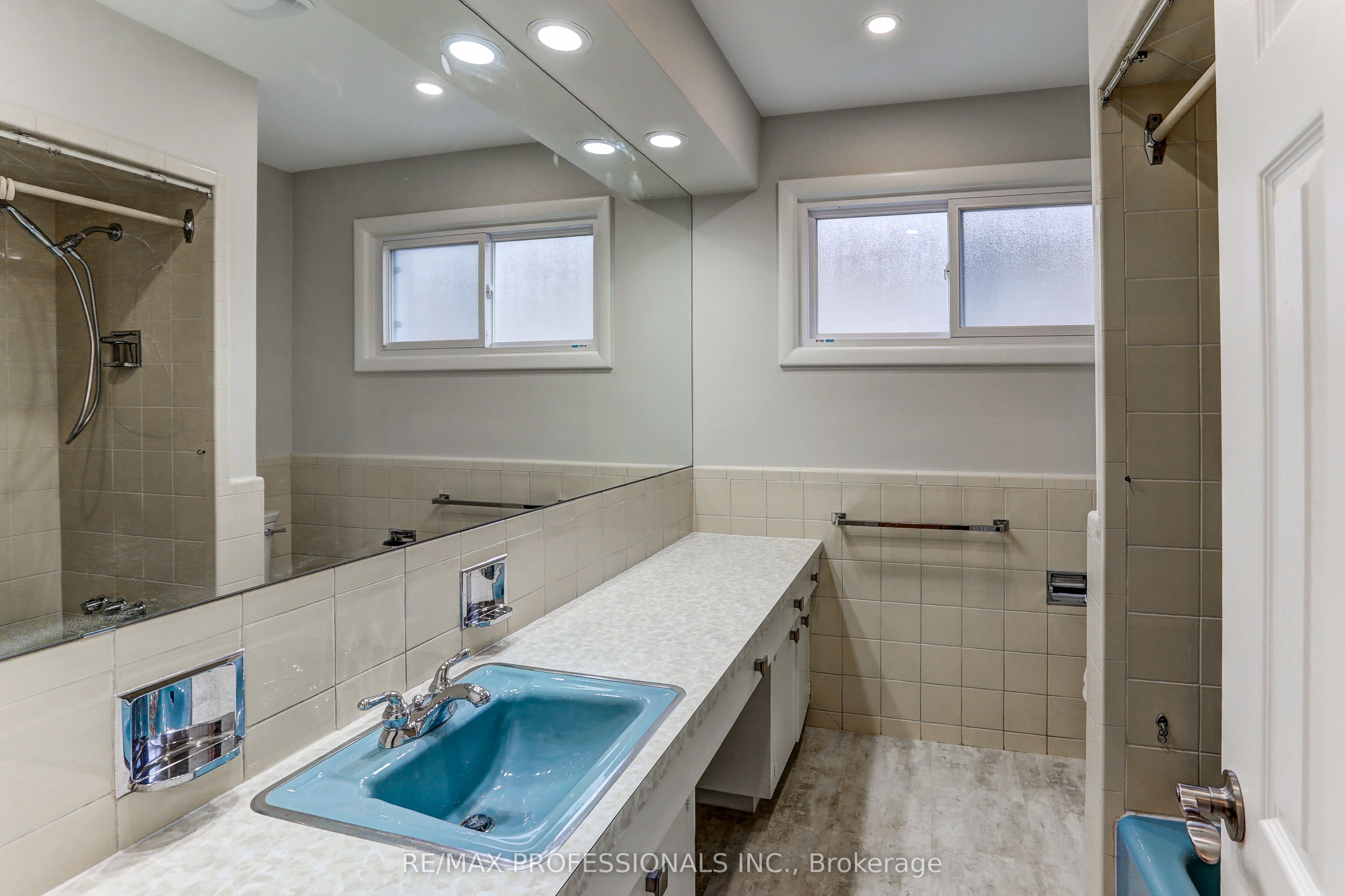 23 Ravensbourne Crescent Property Photo 29