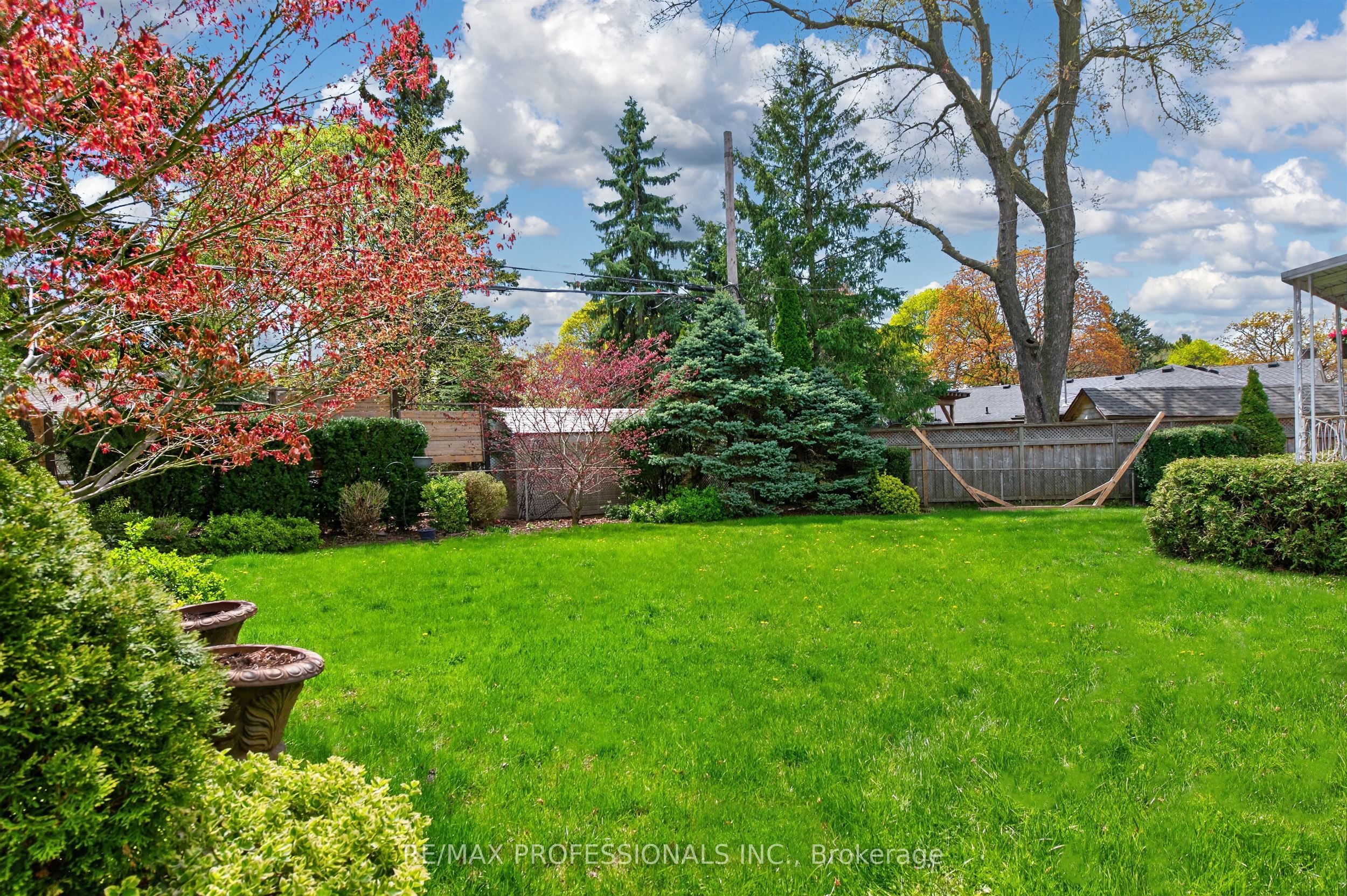 23 Ravensbourne Crescent Property Photo 41