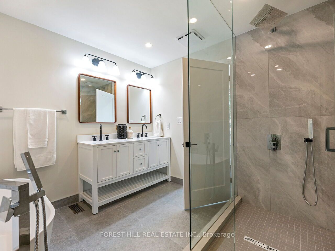 3582 Gallager Drive Property Photo 17