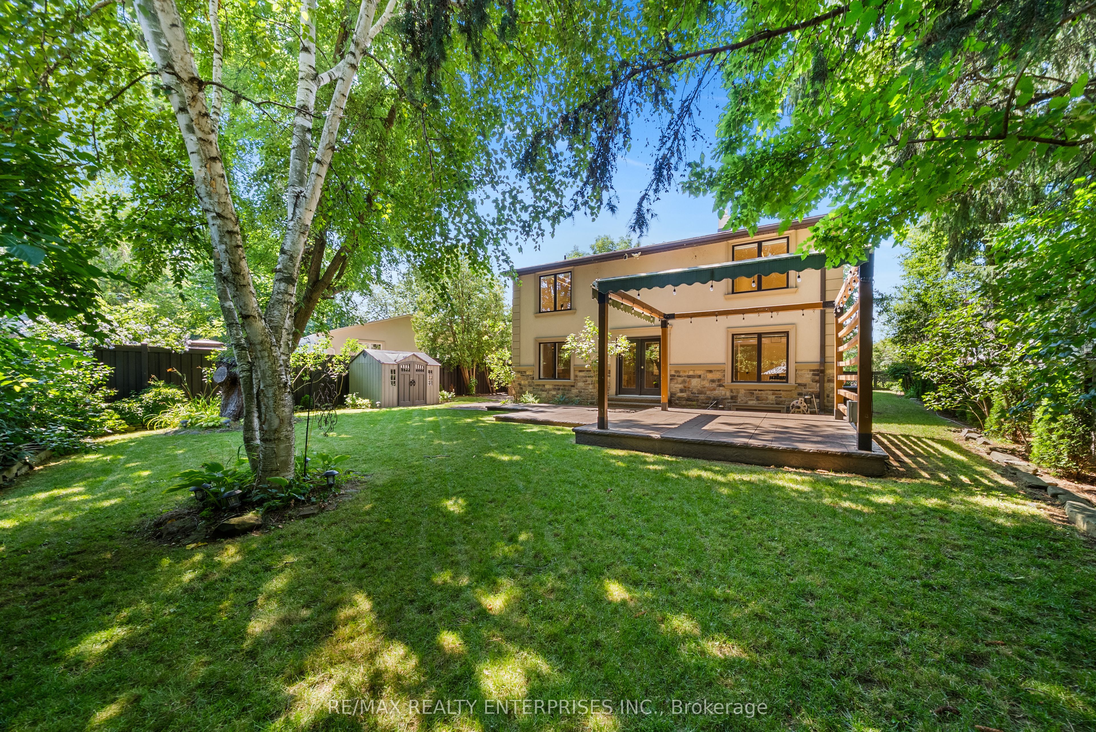 3168 Lakeshore Road W Property Photo 45