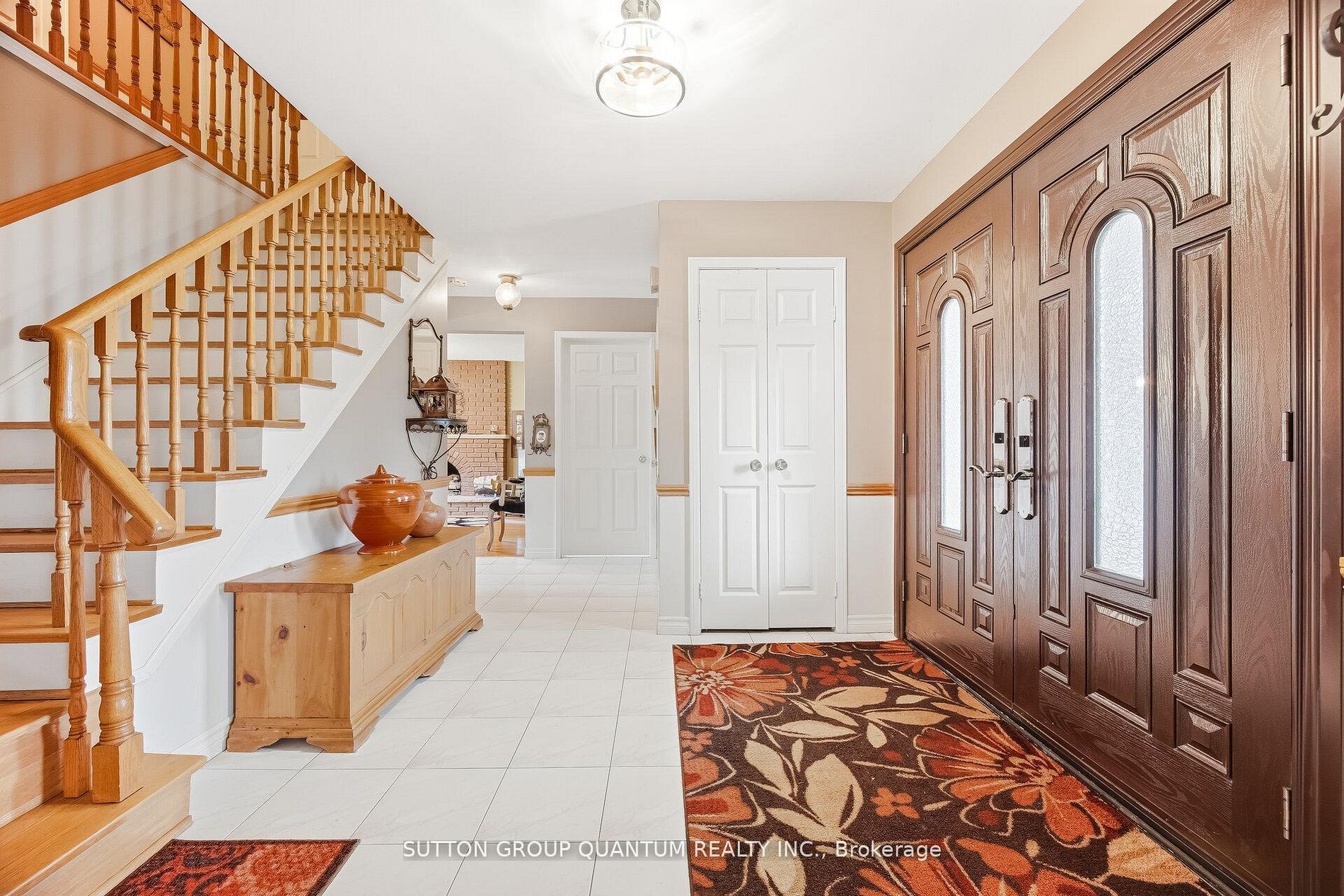 1511 Ifield Road Property Photo 4