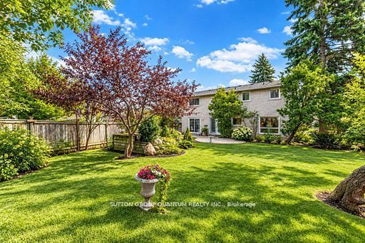 1511 Ifield Road Property Photo 4