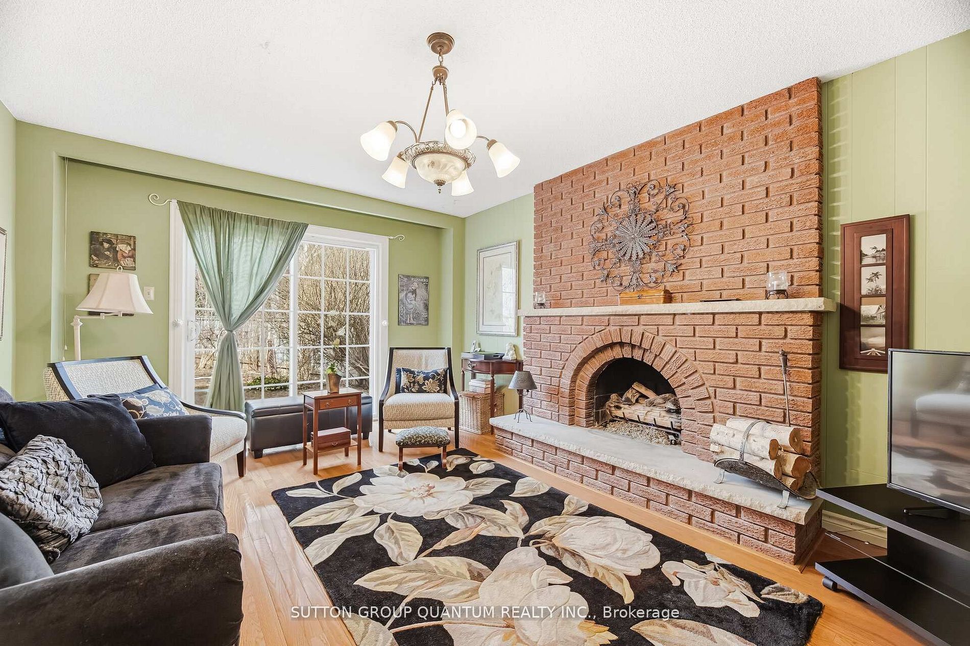 1511 Ifield Road Property Photo 14