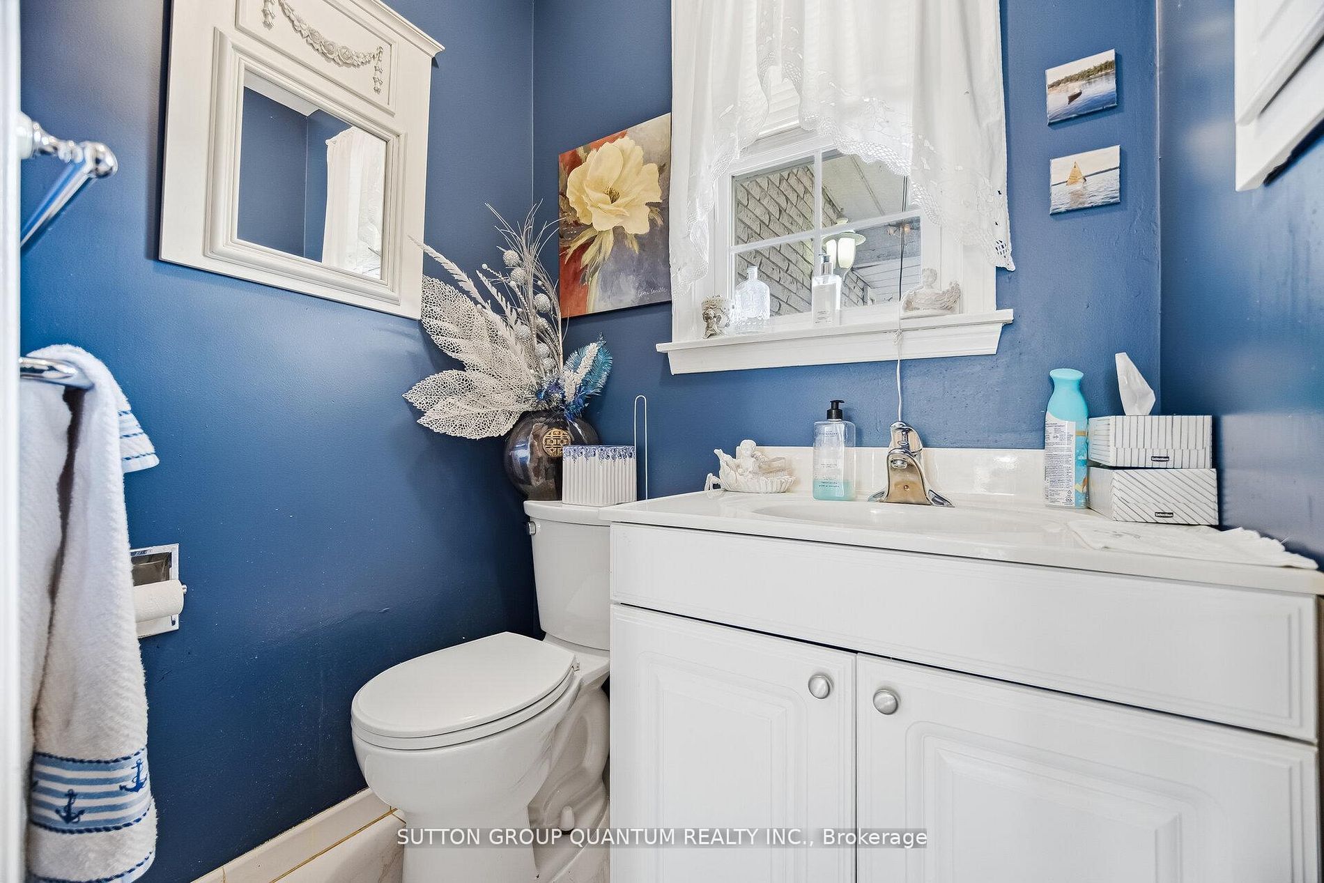 1511 Ifield Road Property Photo 15