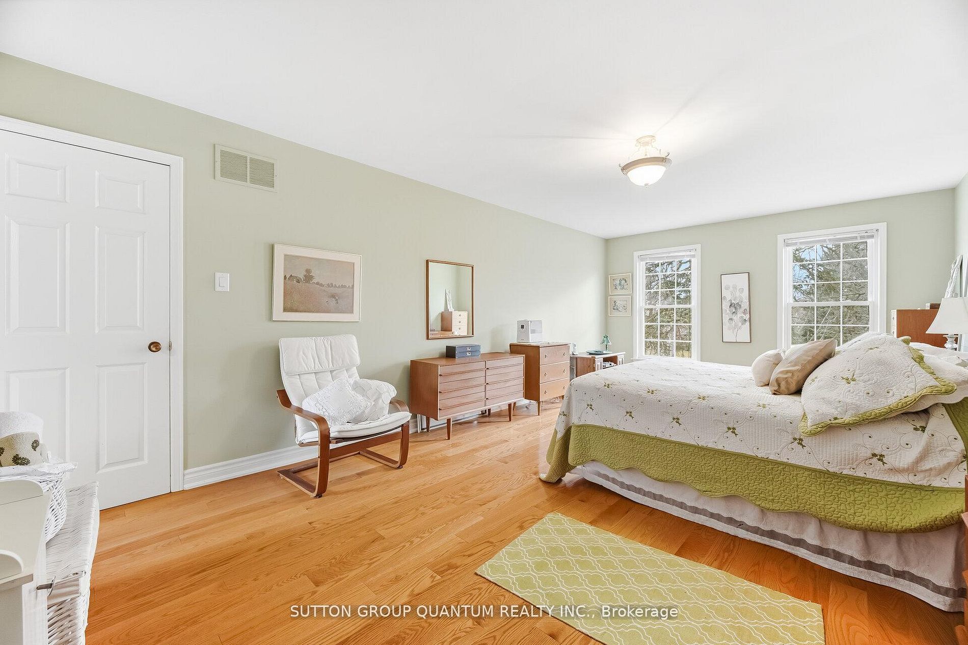 1511 Ifield Road Property Photo 19