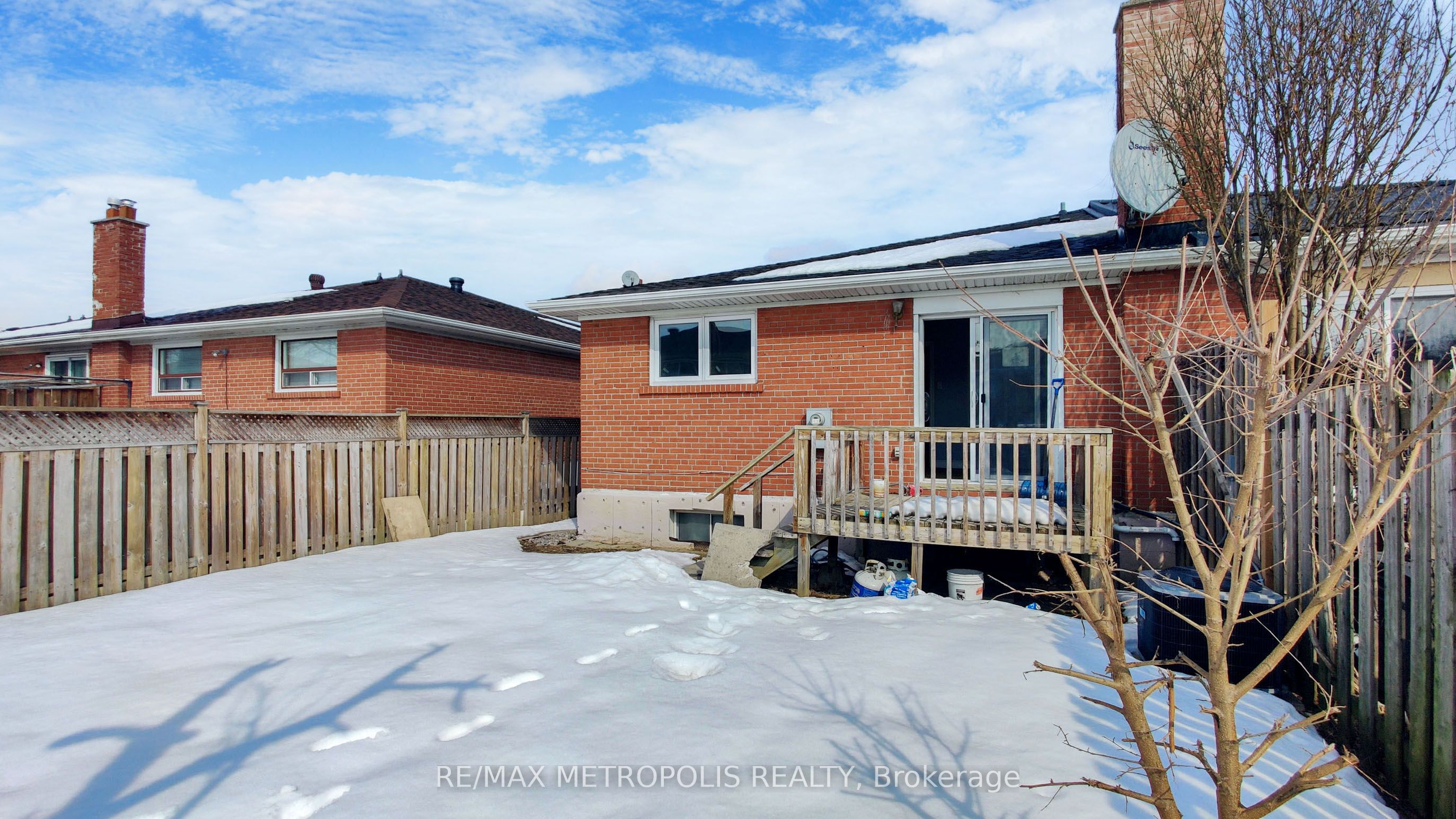 3254 Fieldgate Drive Upper Property Photo 37