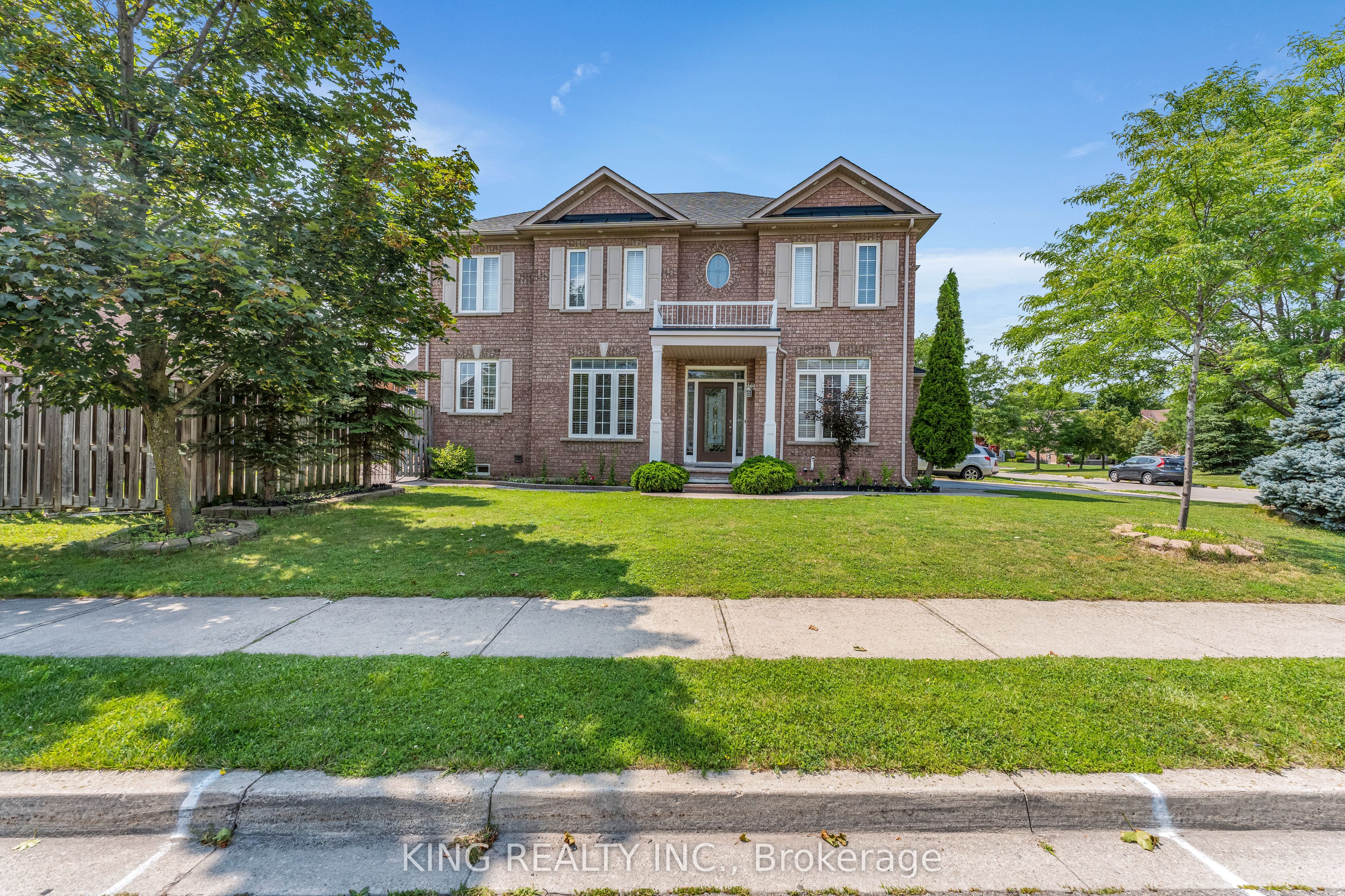 100 Pantomine Boulevard Property Photo 2