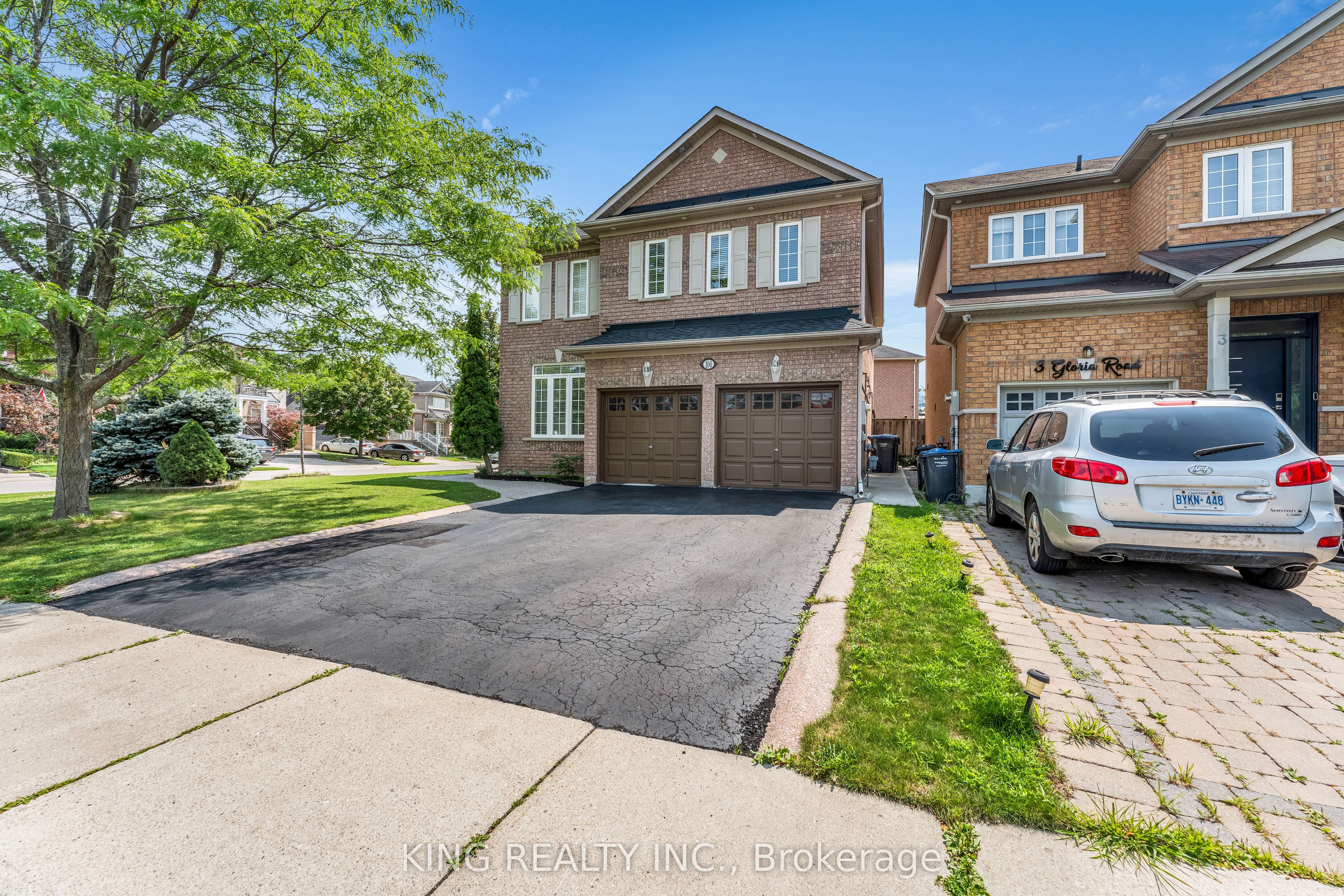 100 Pantomine Boulevard Property Photo 34