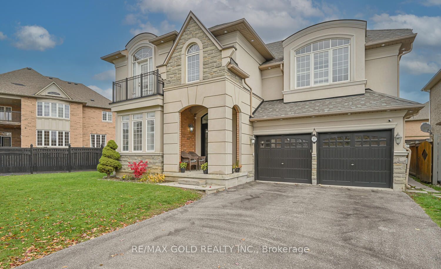 37 Scotchmere Crescent Property Photo 2