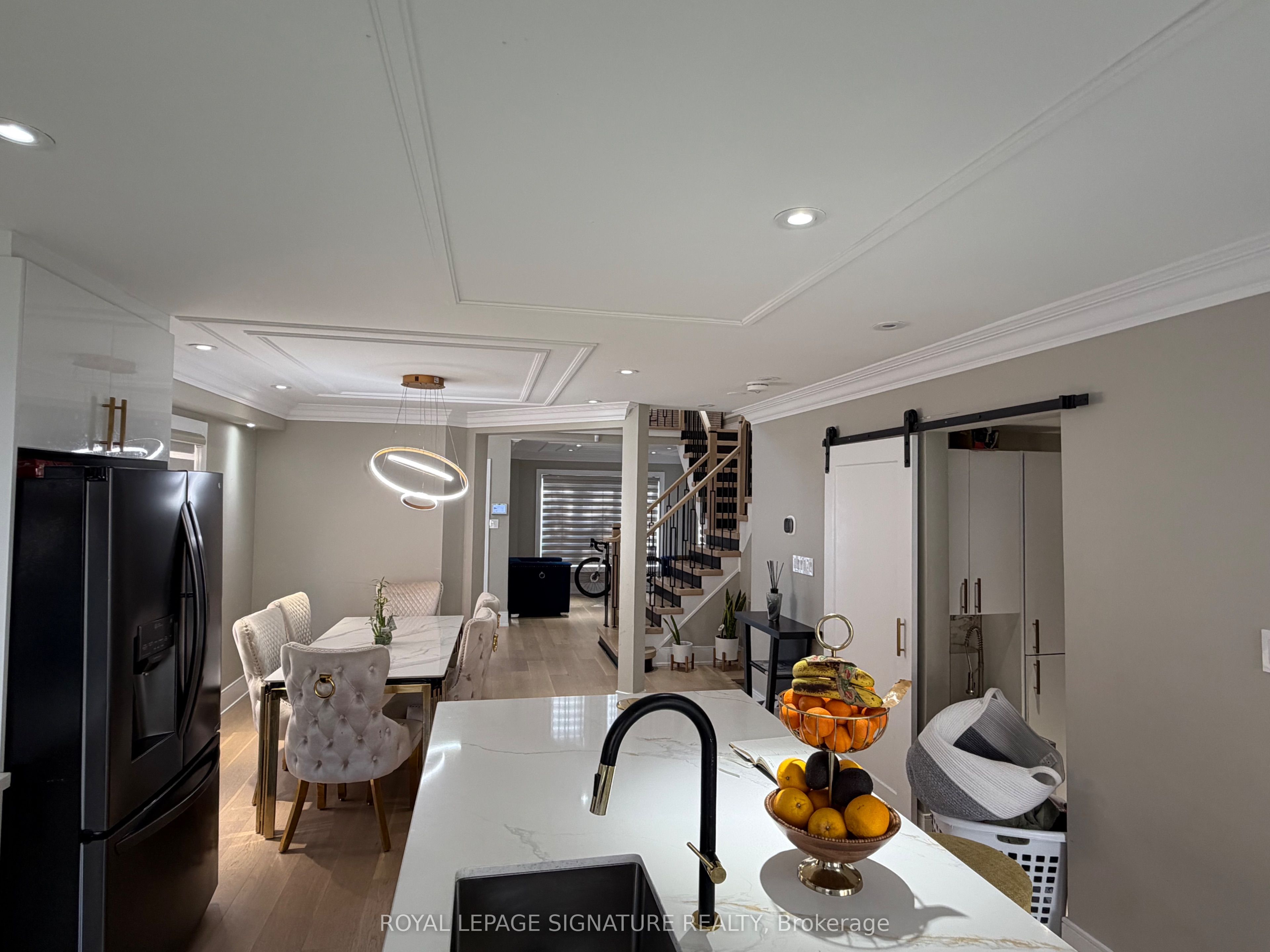 12 Ferncroft Place Property Photo 8