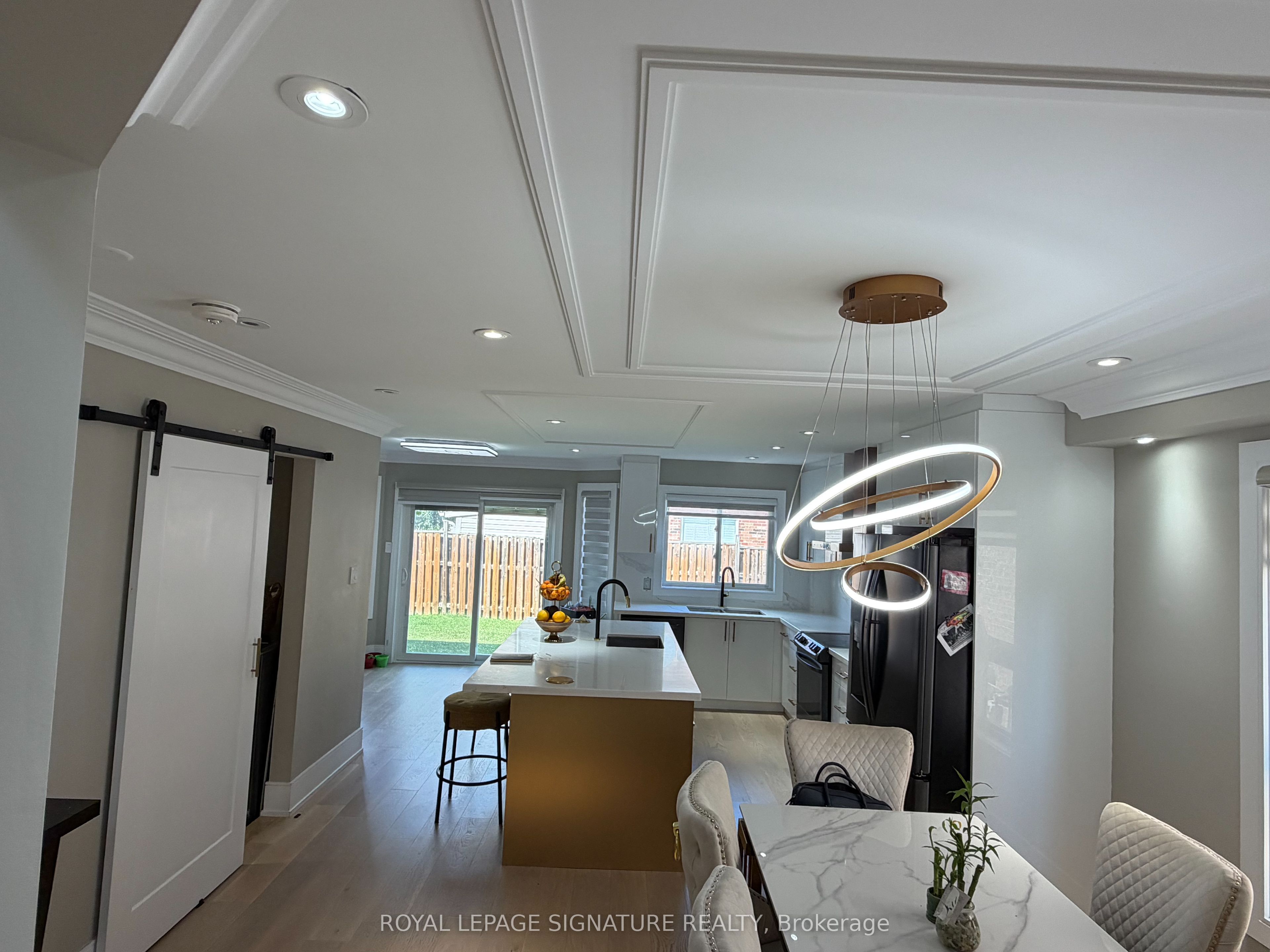 12 Ferncroft Place Property Photo 16