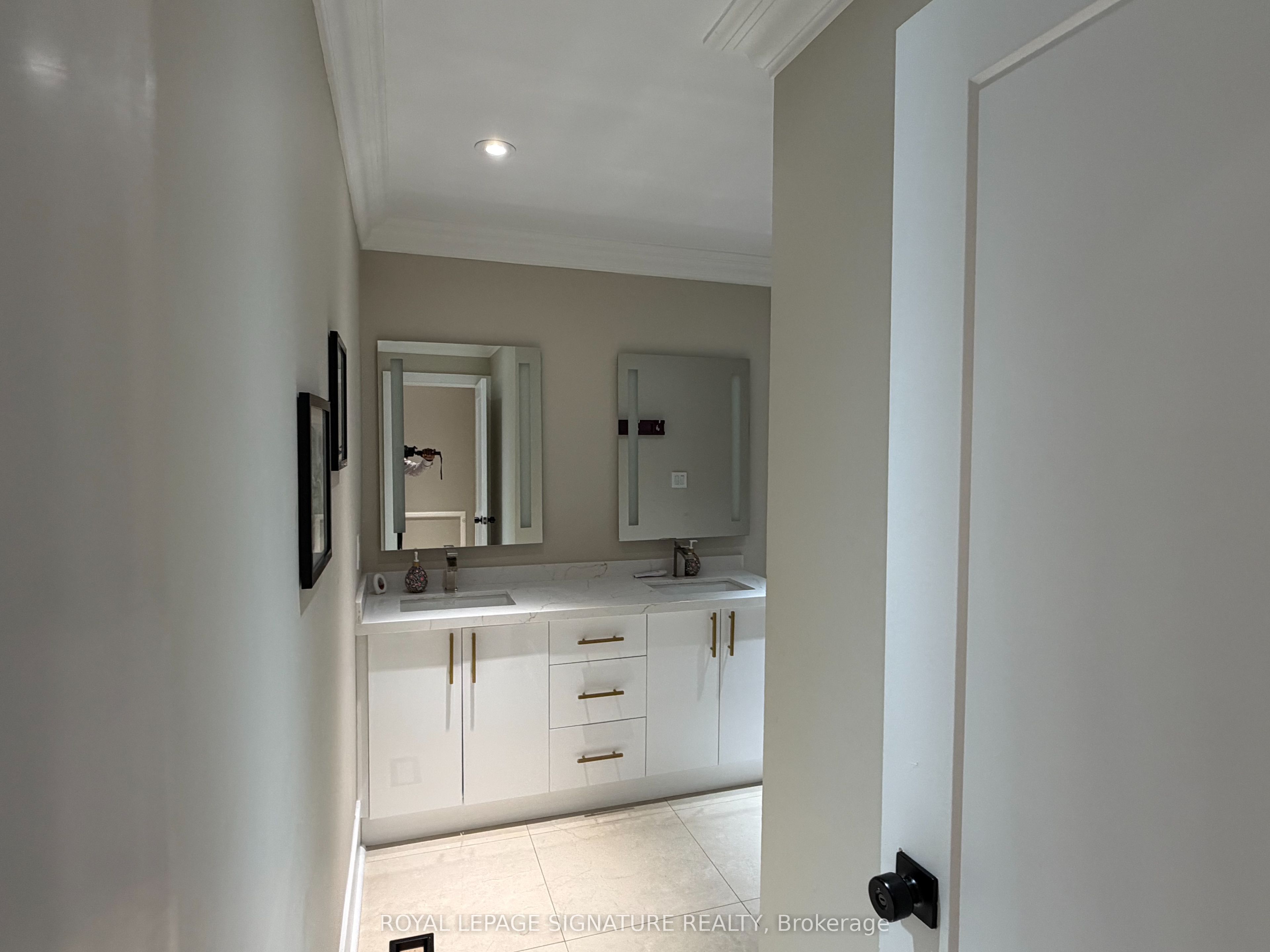 12 Ferncroft Place Property Photo 28