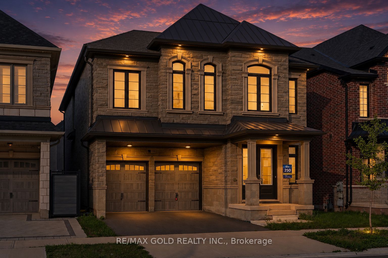 1199 Queens Plate Road E Property Photo 3