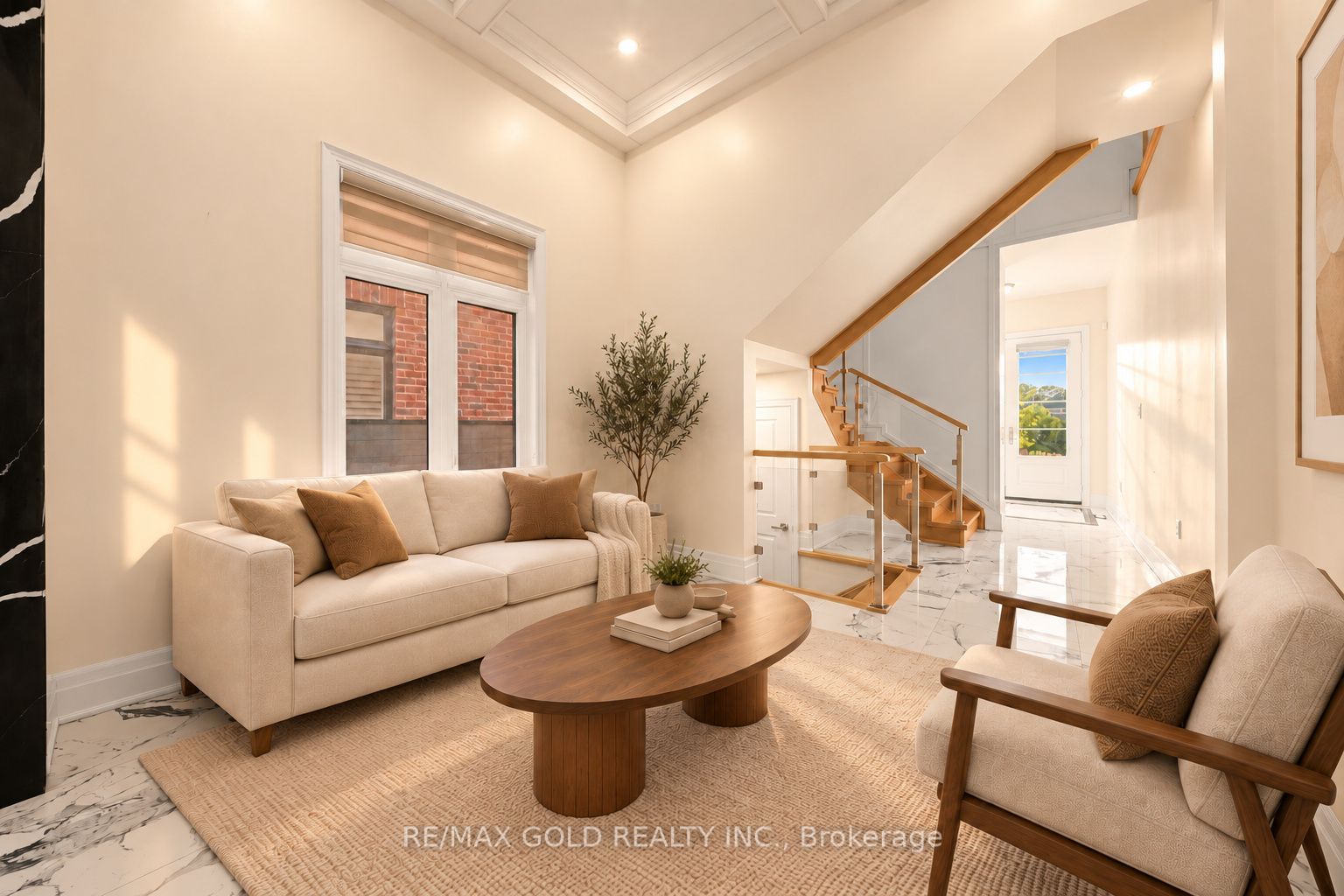 1199 Queens Plate Road E Property Photo 7