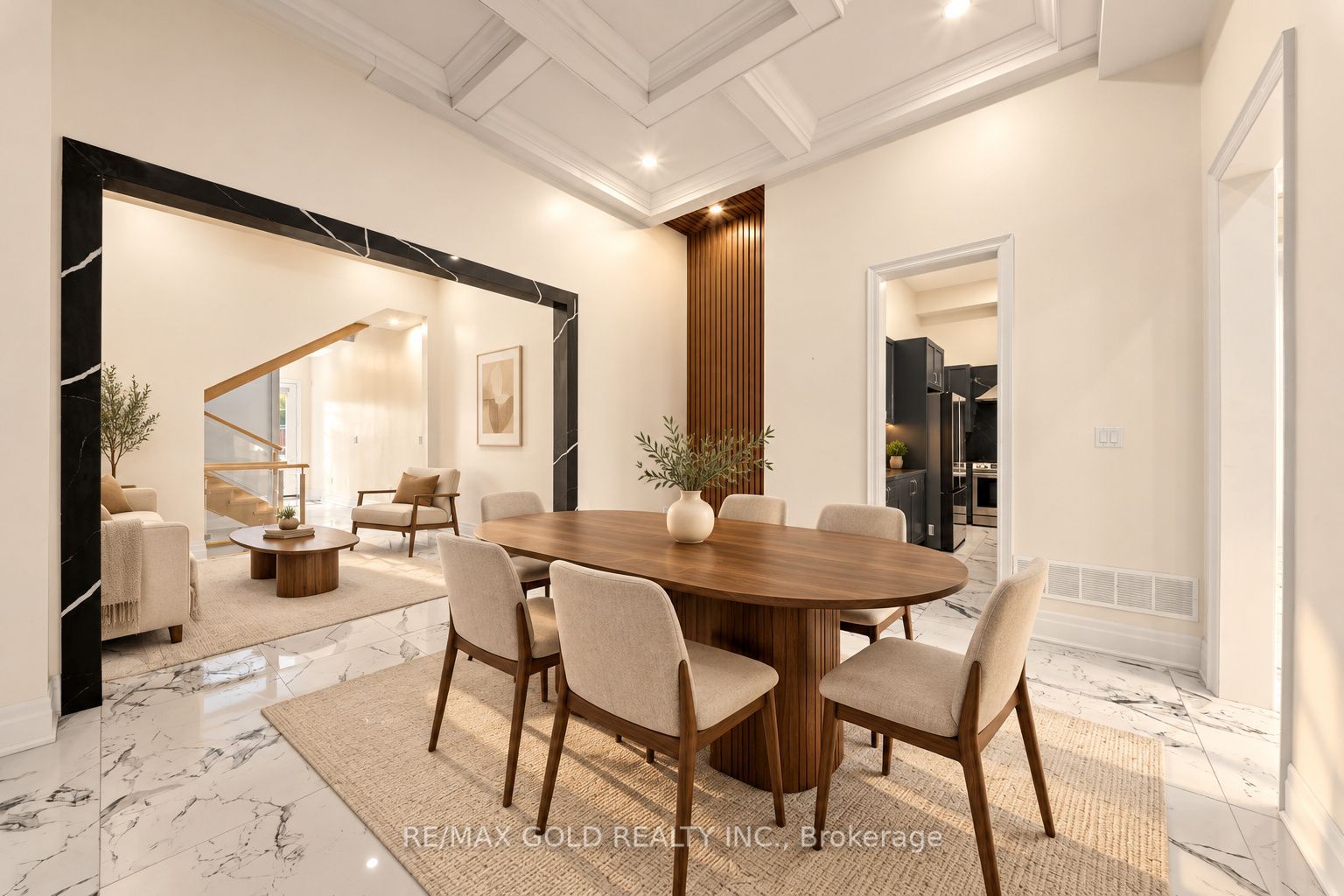 1199 Queens Plate Road E Property Photo 9
