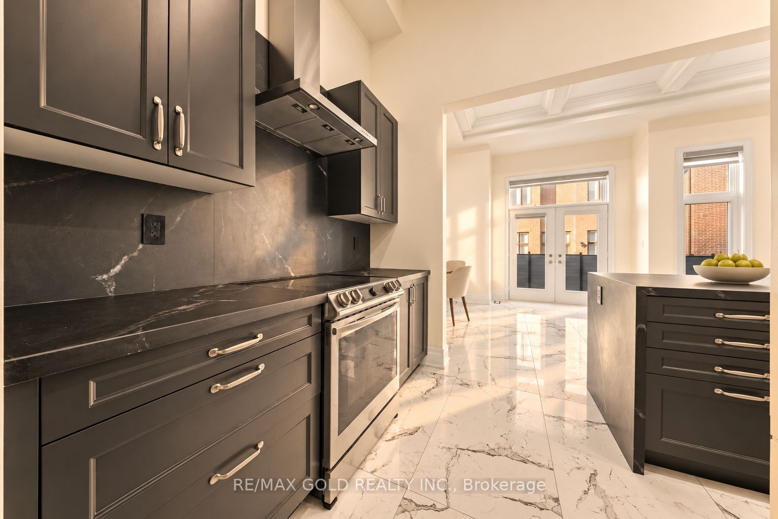 1199 Queens Plate Road E Property Photo 20