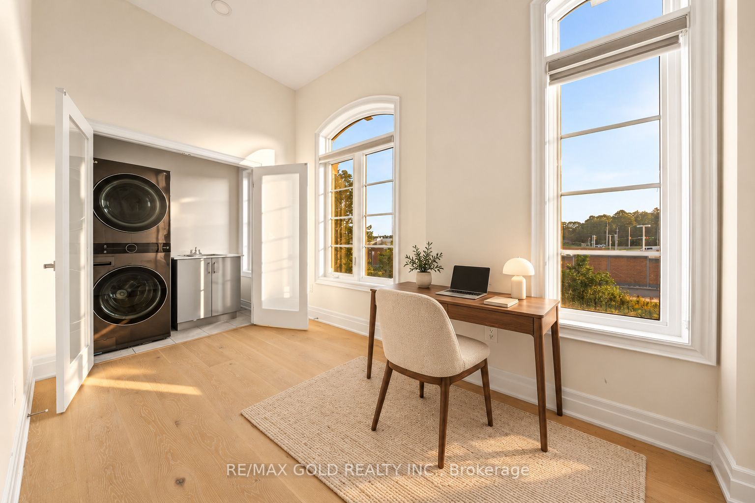 1199 Queens Plate Road E Property Photo 33