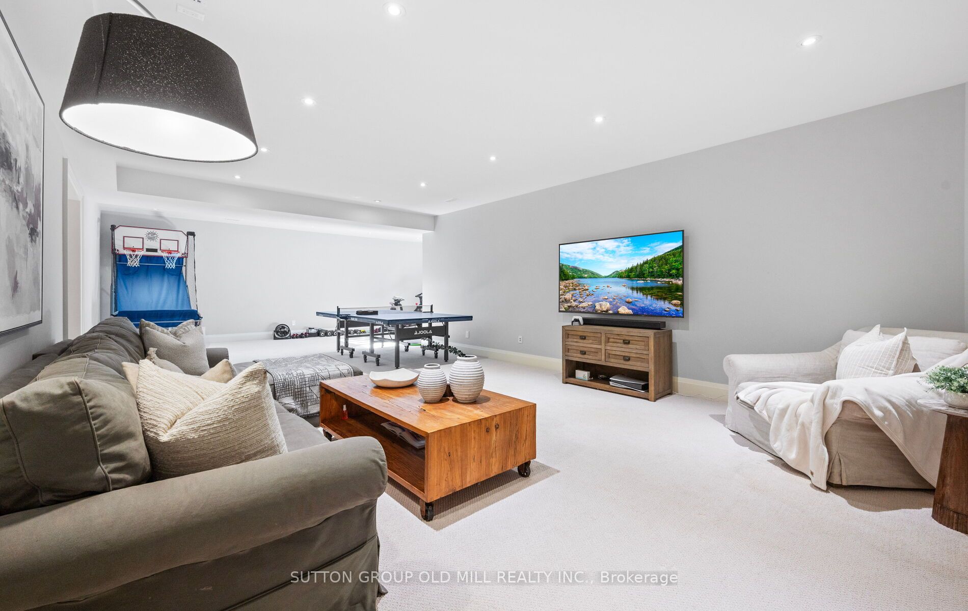 8 Cumberland Drive Property Photo 43