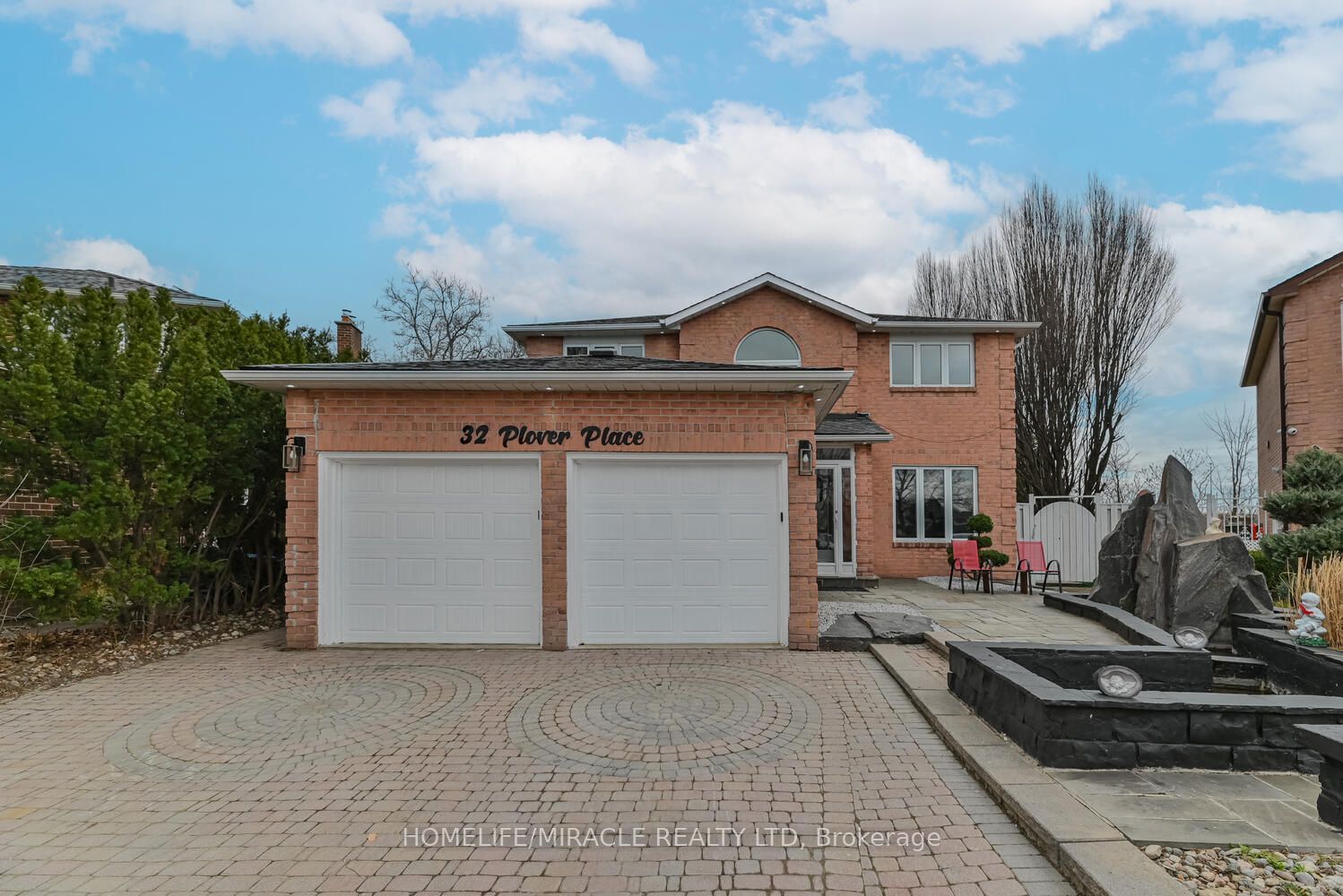 32 Plover Place Property Photo 1