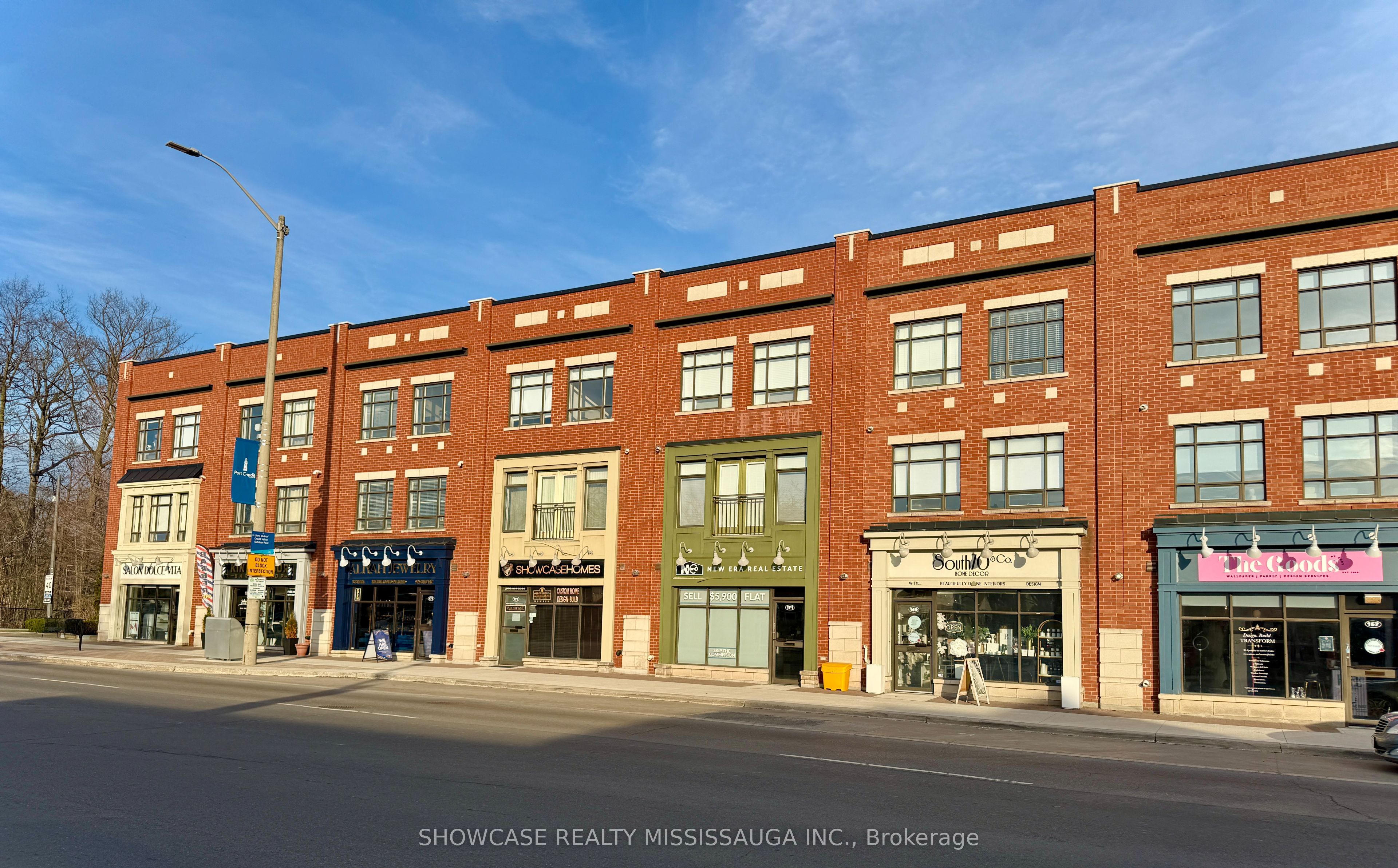 173 Lakeshore Road E Property Photo 1