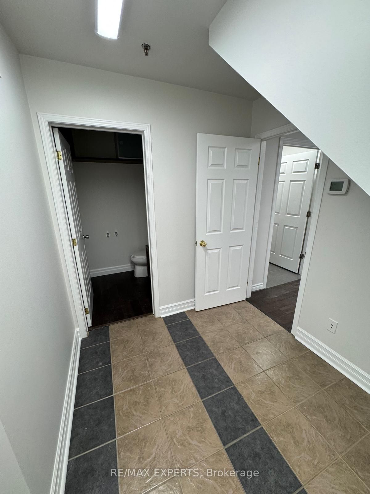 14 Steinway Boulevard 6 Property Photo 11